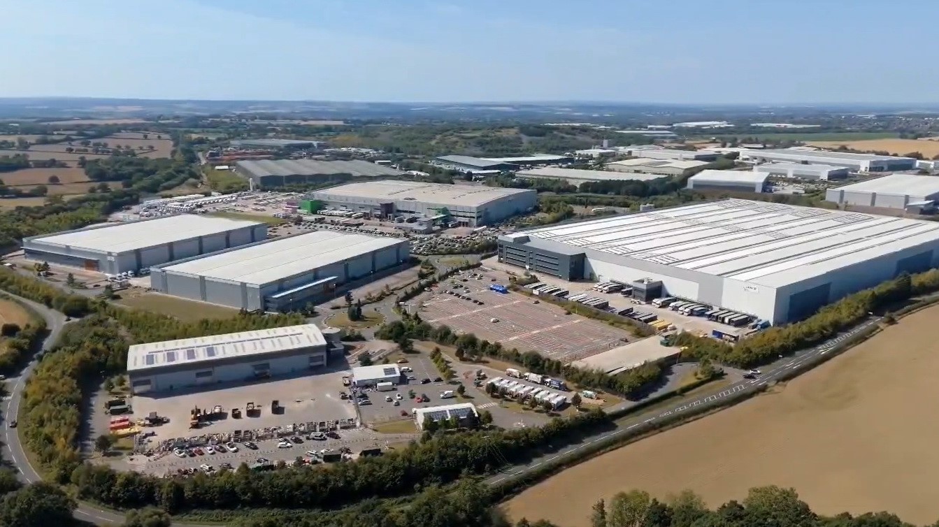 Vezirköprü OSB’de yatırım hamlesi: 1 milyon metrekarelik alan tahsise açıldı
Vezirköprü OSB’de yatırım hamlesi: 1 milyon metrekarelik alan tahsise açıldı