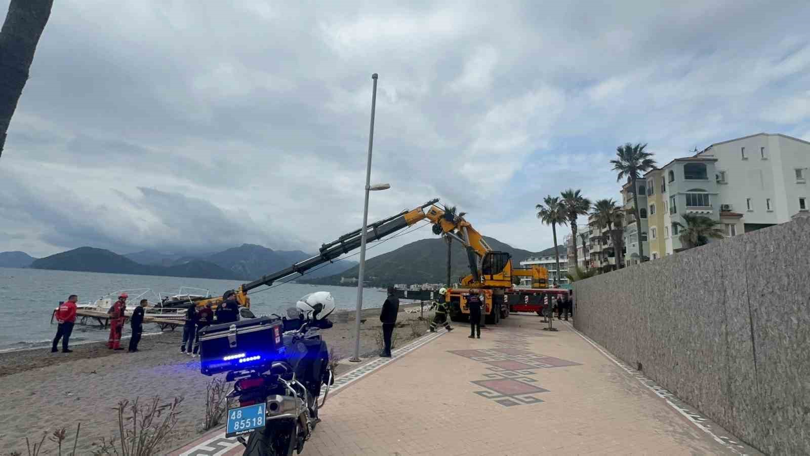 Vincin kopan parçasının altında kalan genç hayatını kaybetti
