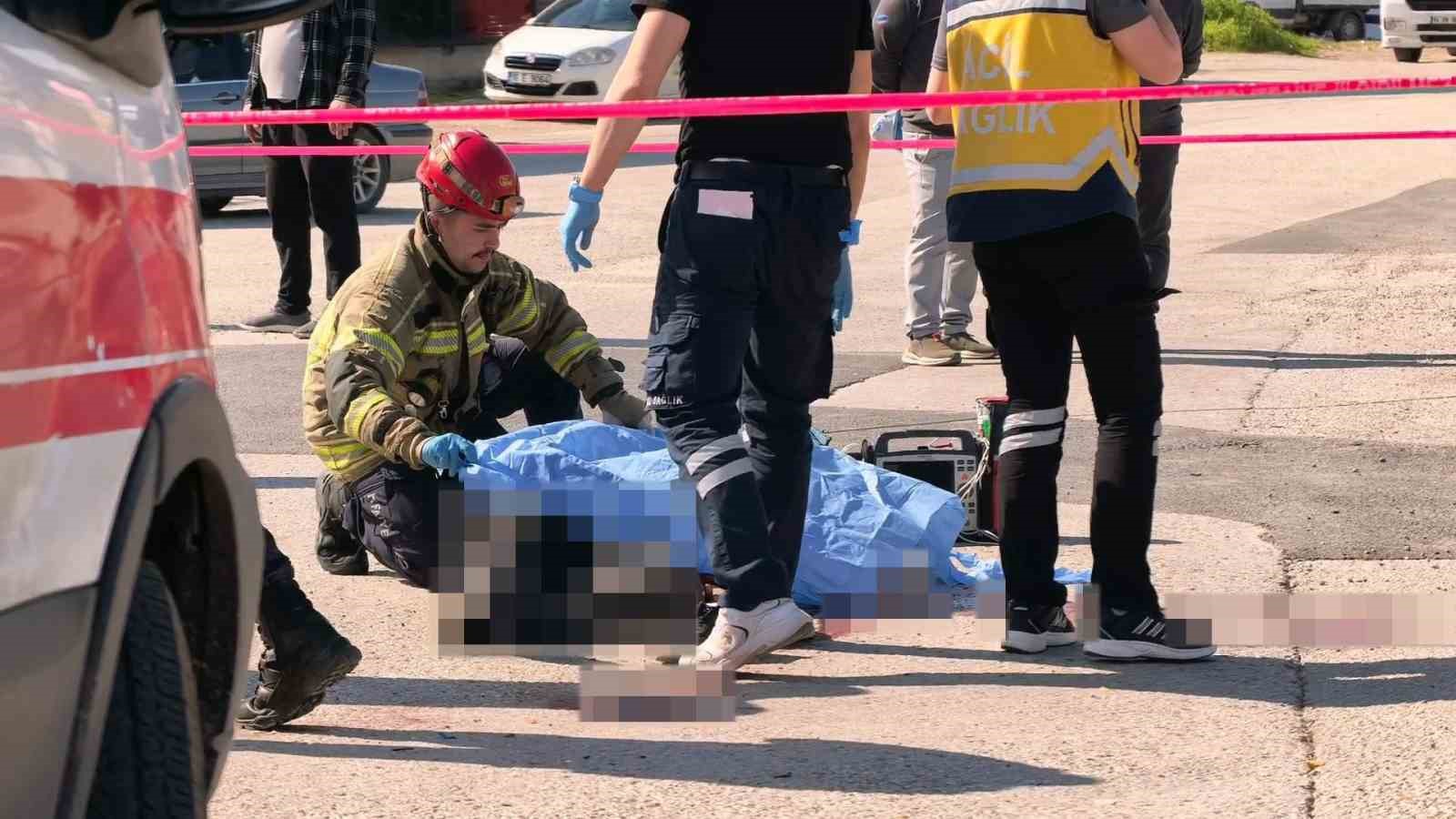 Vinçten atlaması sonucu hayatını kaybeden sürücü toprağa verildi
