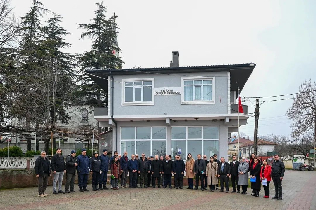 Vize’ye bağlı Develi, Pazarlı ve Çavuşköy’de sorunlar masaya yatırıldı
Vize’ye bağlı Develi, Pazarlı ve Çavuşköy’de sorunlar masaya yatırıldı