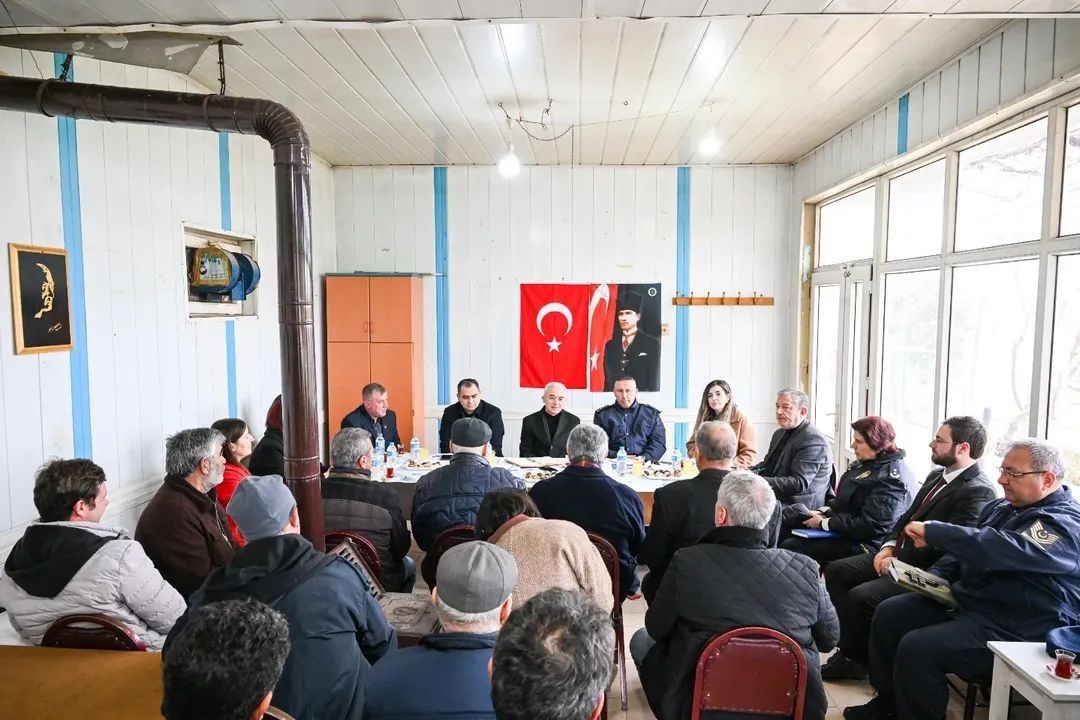 Vize’ye bağlı Develi, Pazarlı ve Çavuşköy’de sorunlar masaya yatırıldı
Vize’ye bağlı Develi, Pazarlı ve Çavuşköy’de sorunlar masaya yatırıldı