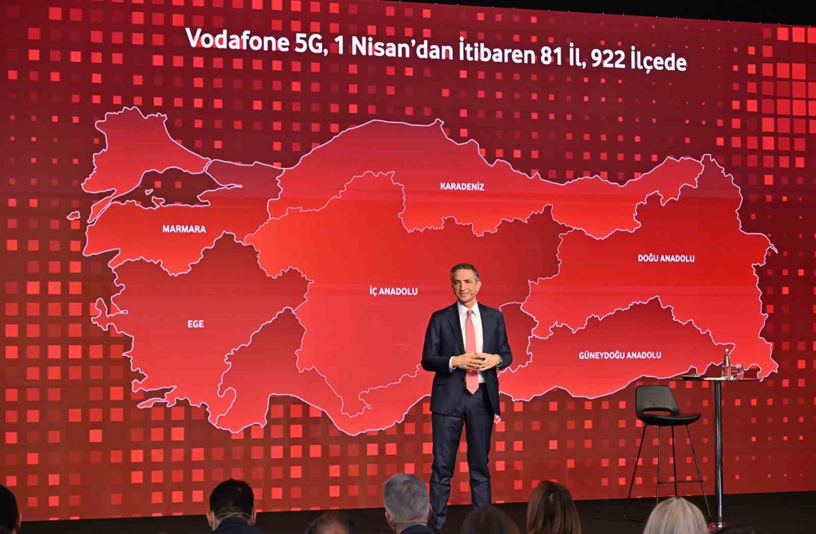 Vodafone, 1 Nisan’da 81 İL ve 922 ilçede 5G sinyalini aynı anda verecek
Vodafone, 1 Nisan’da 81 İL ve 922 ilçede 5G sinyalini aynı anda verecek