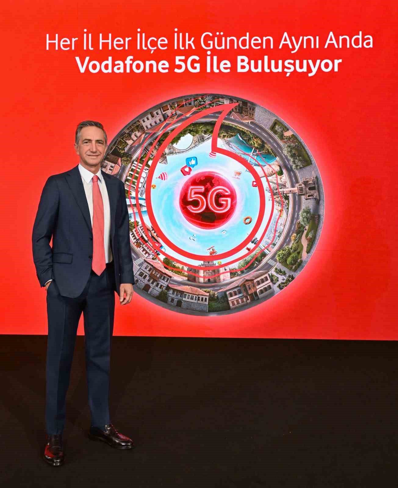 Vodafone, 1 Nisan’da 81 İL ve 922 ilçede 5G sinyalini aynı anda verecek
Vodafone, 1 Nisan’da 81 İL ve 922 ilçede 5G sinyalini aynı anda verecek
