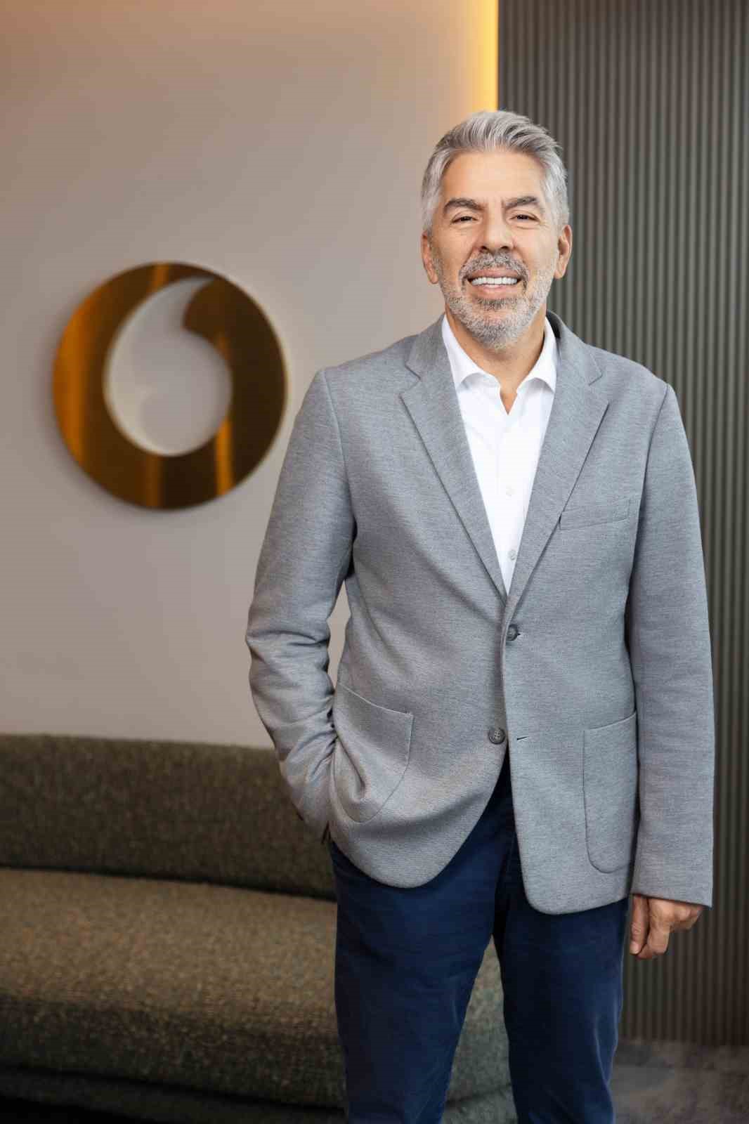 Vodafone Vakfı ve "Hayat Tamircisi" Hasan Kızıl’dan hayvanlar için yeni proje
