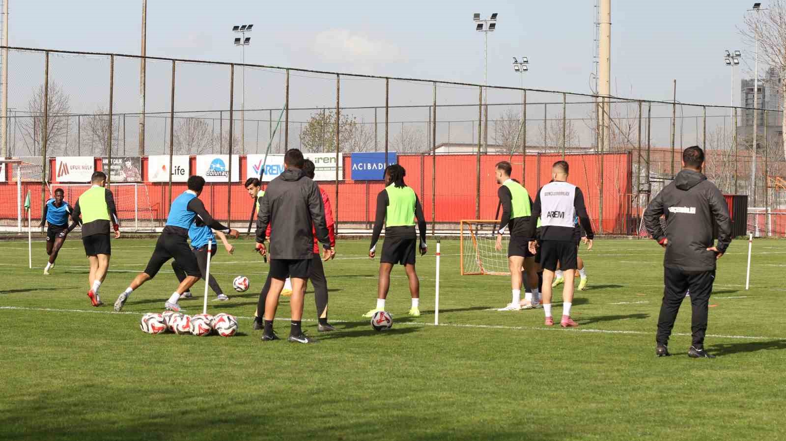 Volkan Demirel: "Göztepe maçı, bu sezonun en önemli maçı"
