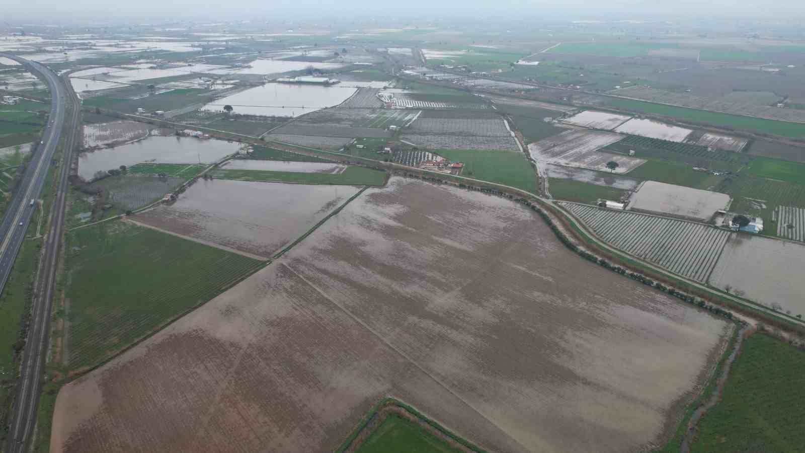 Yağışlar çiftçiyi umutlandırdı
