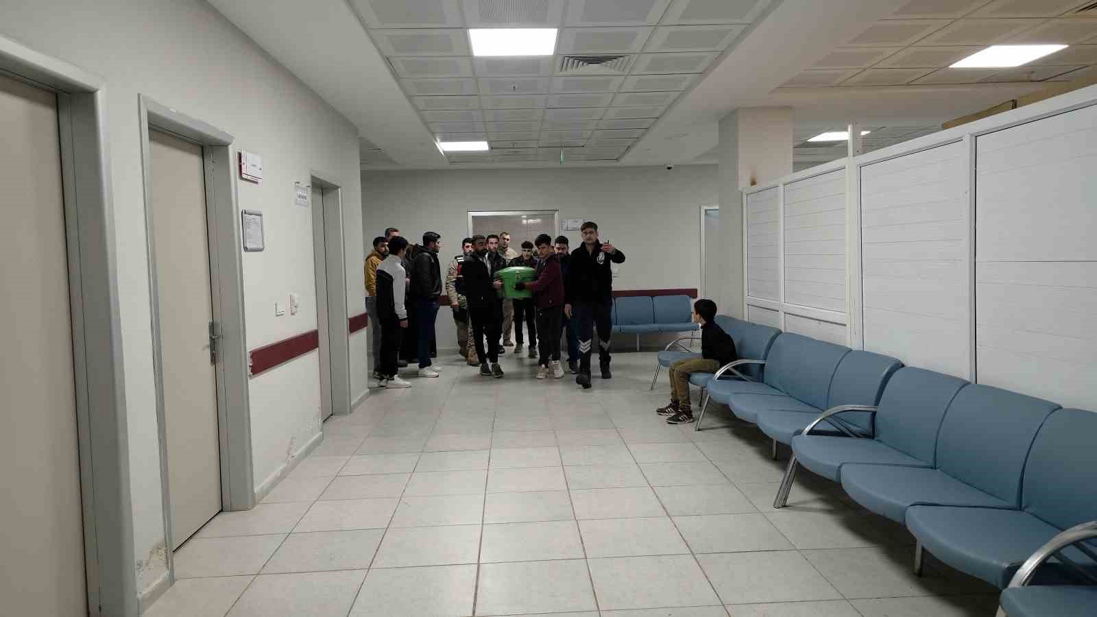 Yağışlı havayla birlikte su dolan çukura düşen 10 yaşındaki çocuk hayatını kaybetti
