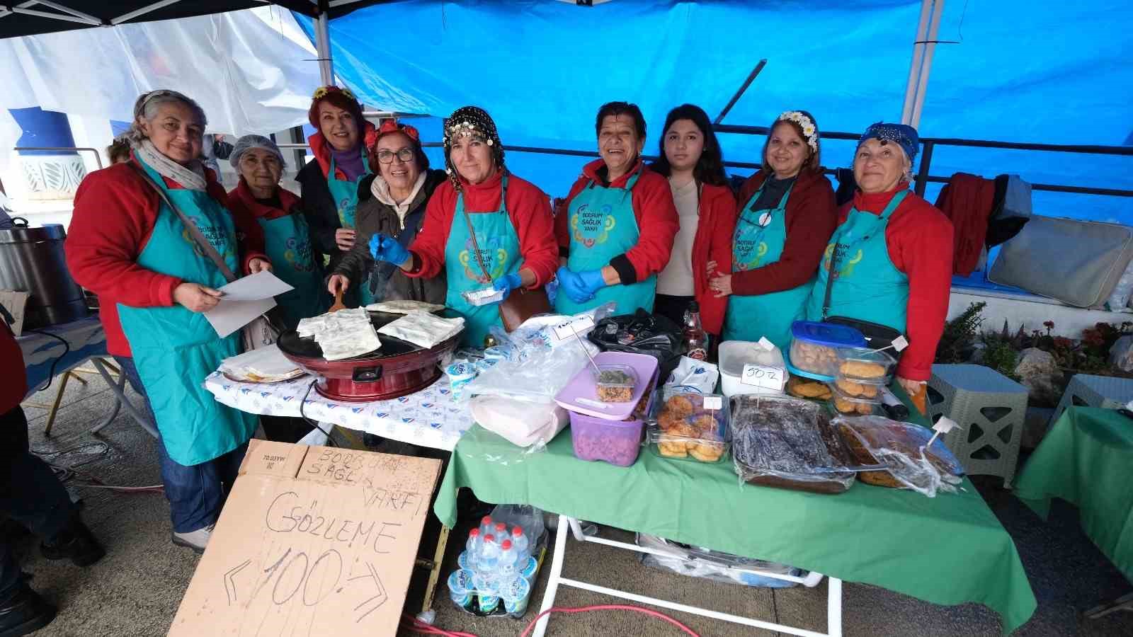 Yağmur dinlemediler: Bodrum Acı Ot Festivali’ne ziyaretçi akını
