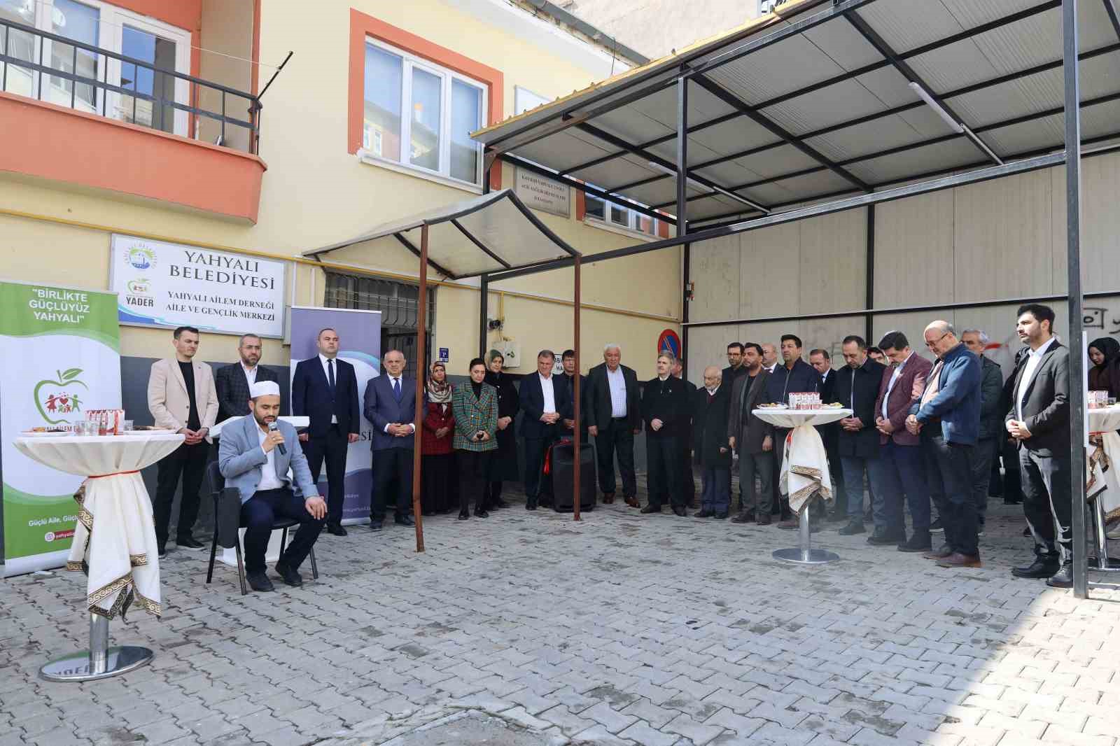 Yahyalı Ailem Derneği hizmete açıldı
