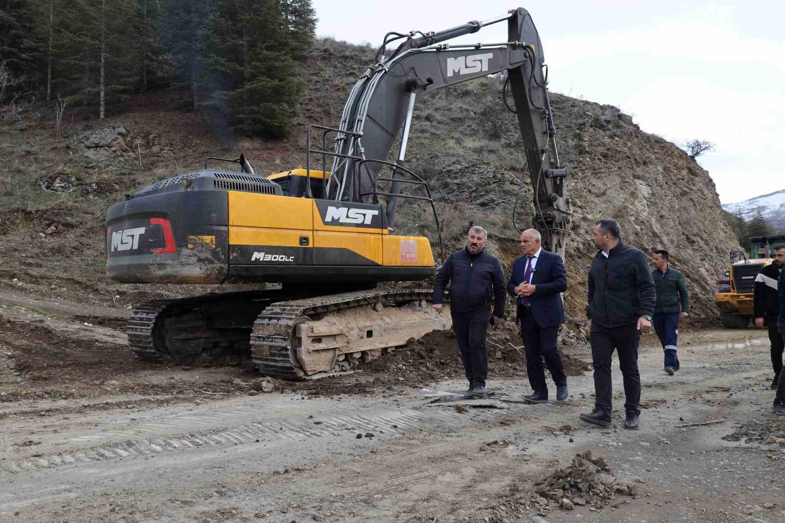 Yahyalı meydanından Develi kavşağına 5 km’lik çevre yol niteliğinde proje
Yahyalı meydanından Develi kavşağına 5 km’lik çevre yol niteliğinde proje