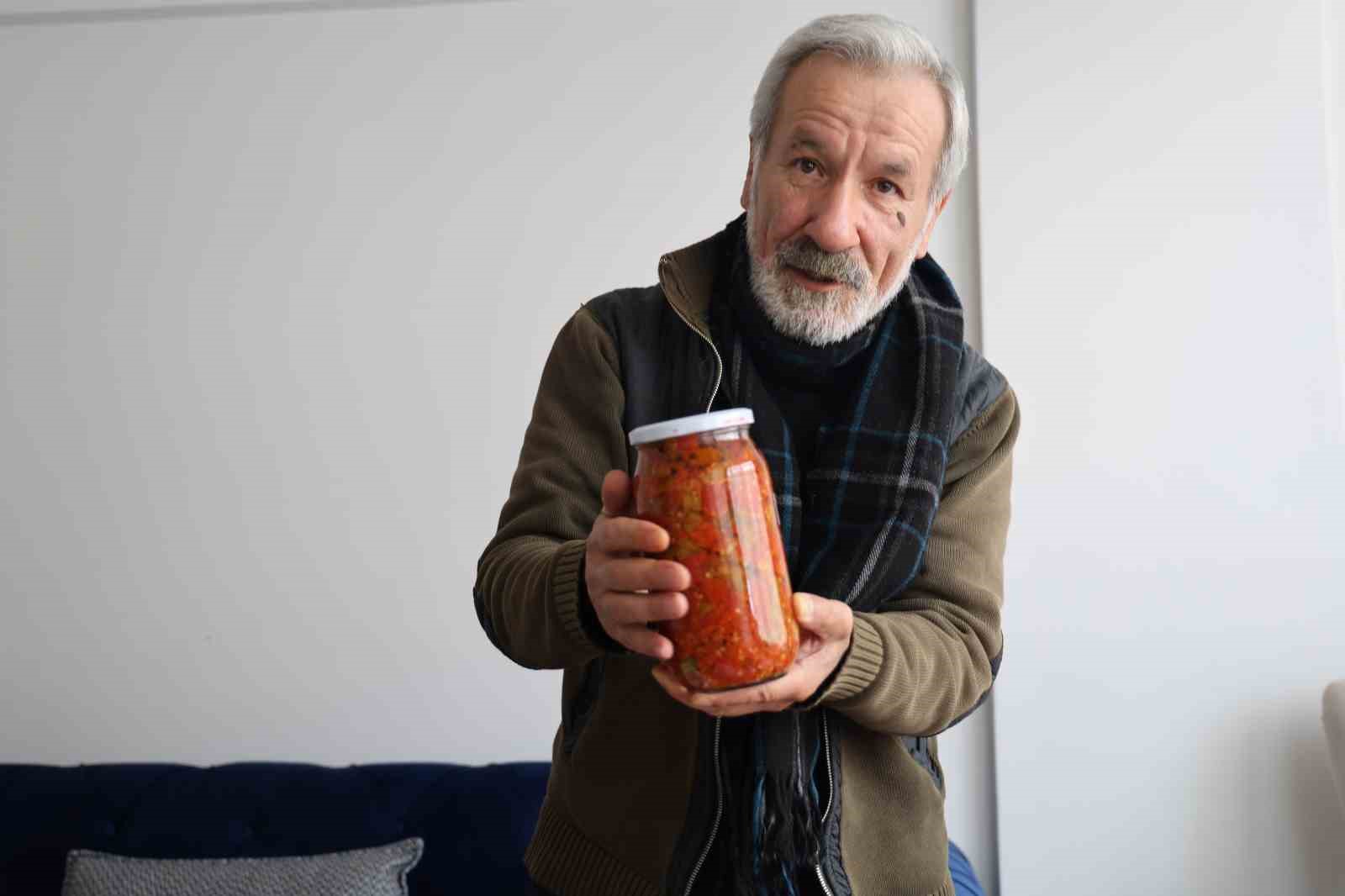 Yakalandığı hastalık, ata tohum mücadelesine engel olmadı
