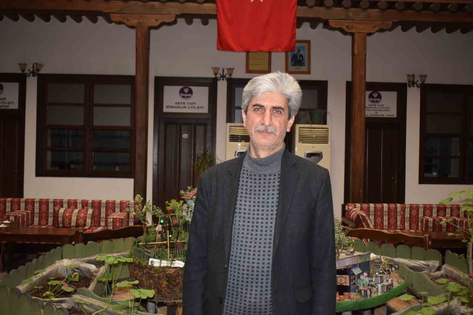 Yaklaşık 200 yıllık han, zamana direniyor
