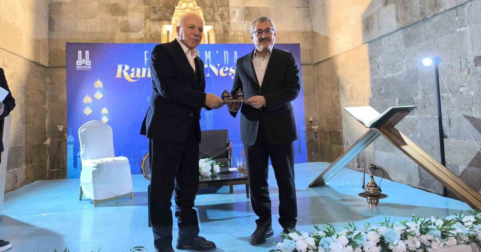 Yakutiye Medresesi’nde manevi buluşma: "Ramazan Neşesi" ilgi odağı
