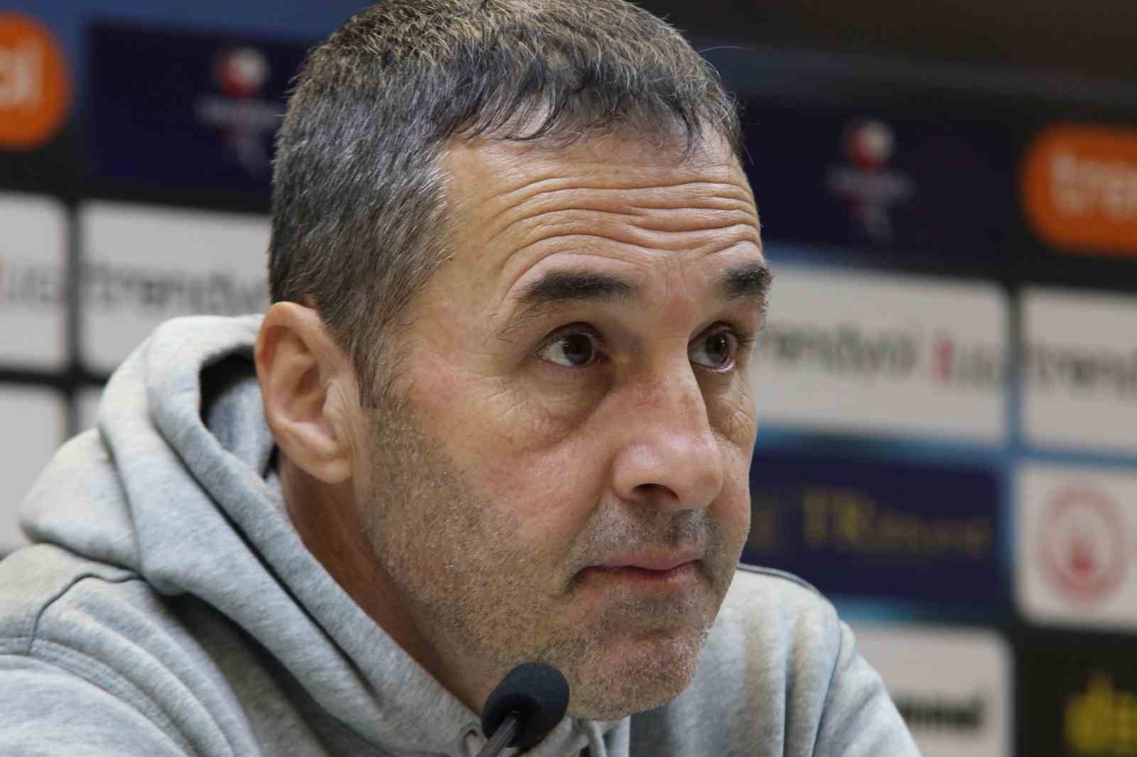 Yalçın Koşukavak: "Oyunun 30 dakikasında hava şartlarıyla uğraştık"
