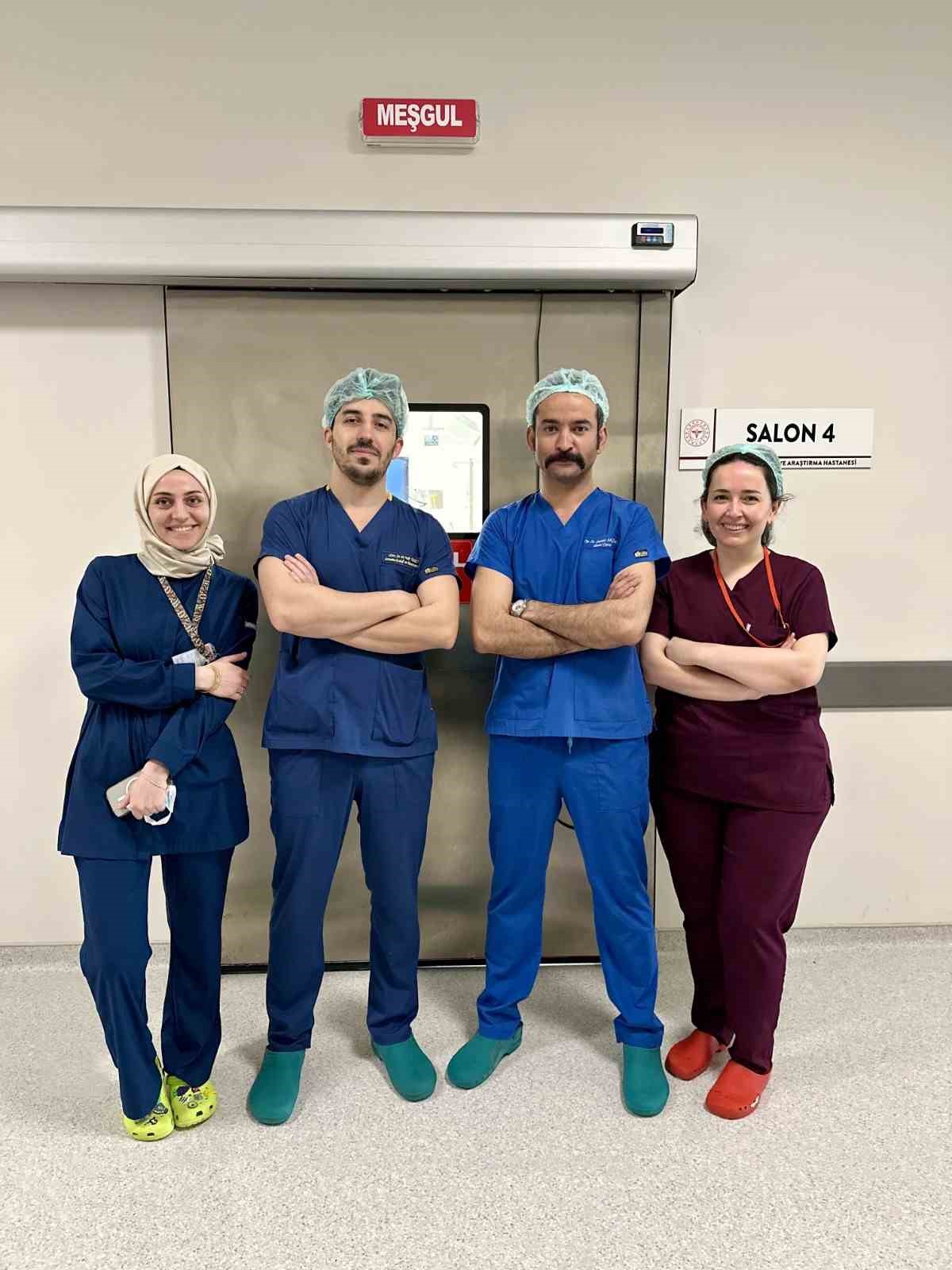 Yalova Eğitim ve Araştırma’dan bir ilk daha
Yalova Eğitim ve Araştırma’dan bir ilk daha