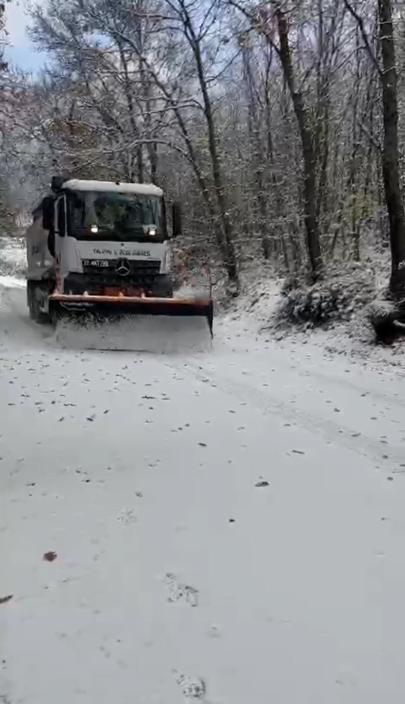 Yalova yeni yılı karla karşıladı
