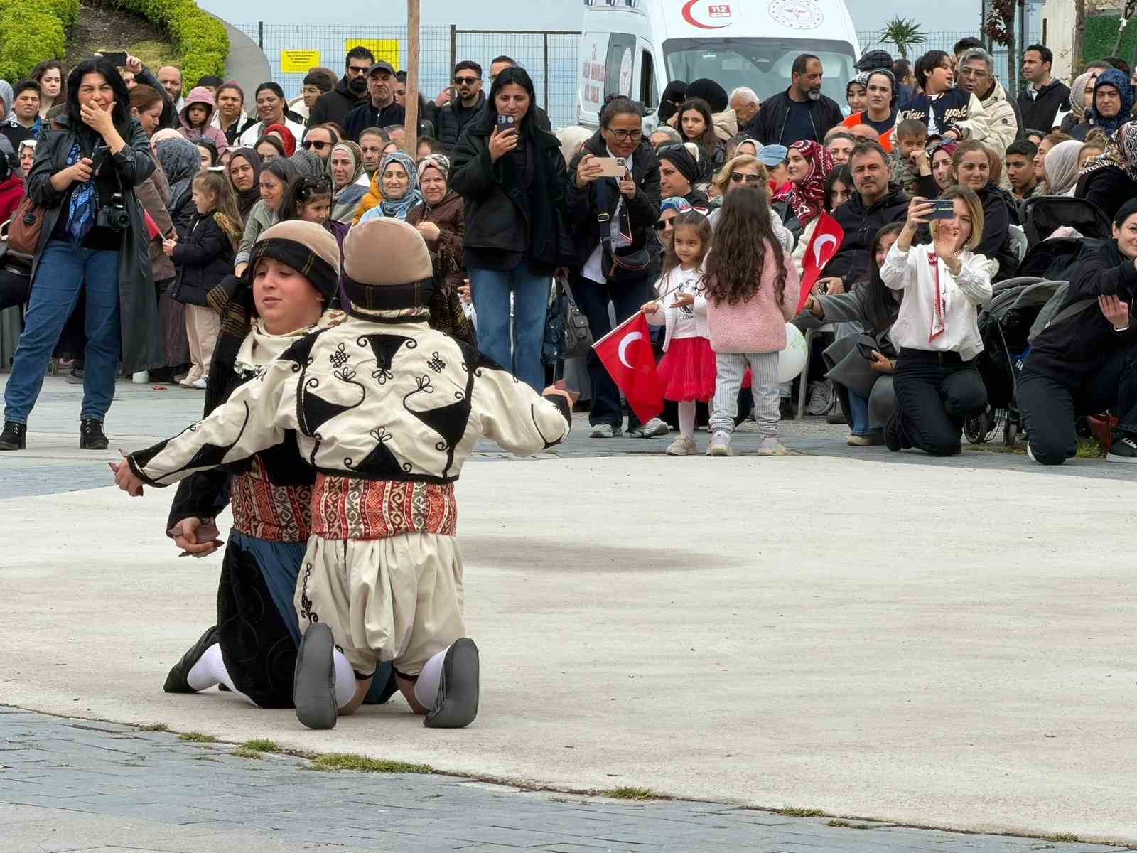 Yalova’da 23 Nisan coşkusu
