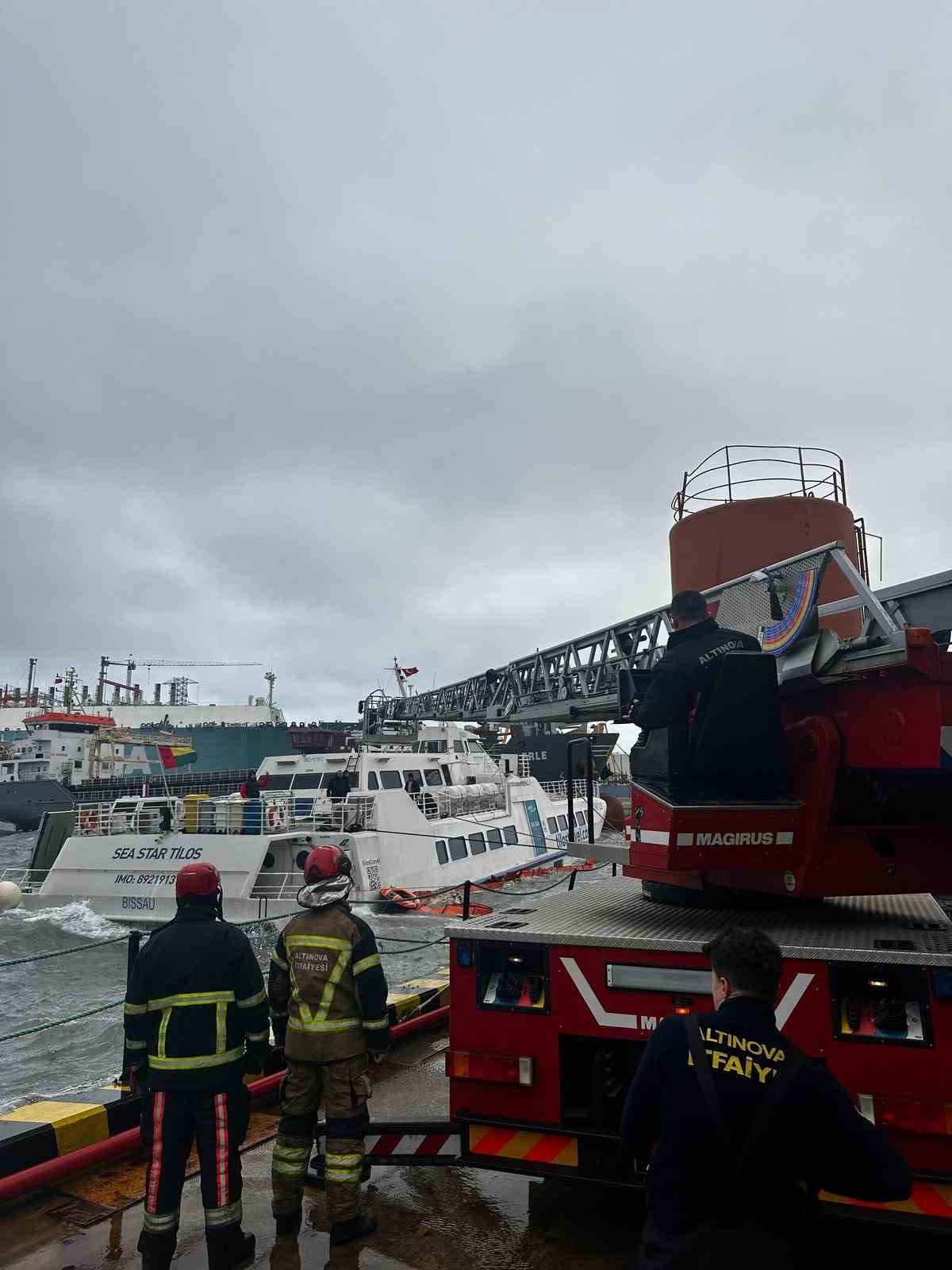 Yalova’da tersaneye bağlı geminin 6 personeli için kurtarma operasyonu
