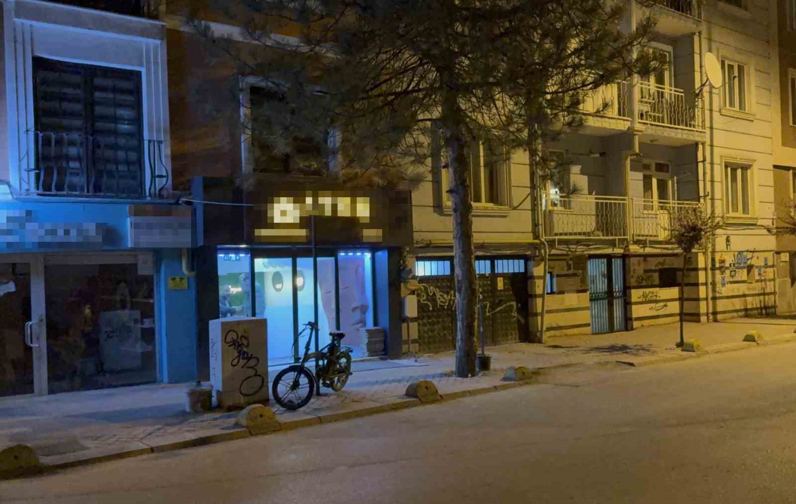 ‘Yan bakma’ kavgasında 1 kişi öldü, 1 şahıs yaralandı
