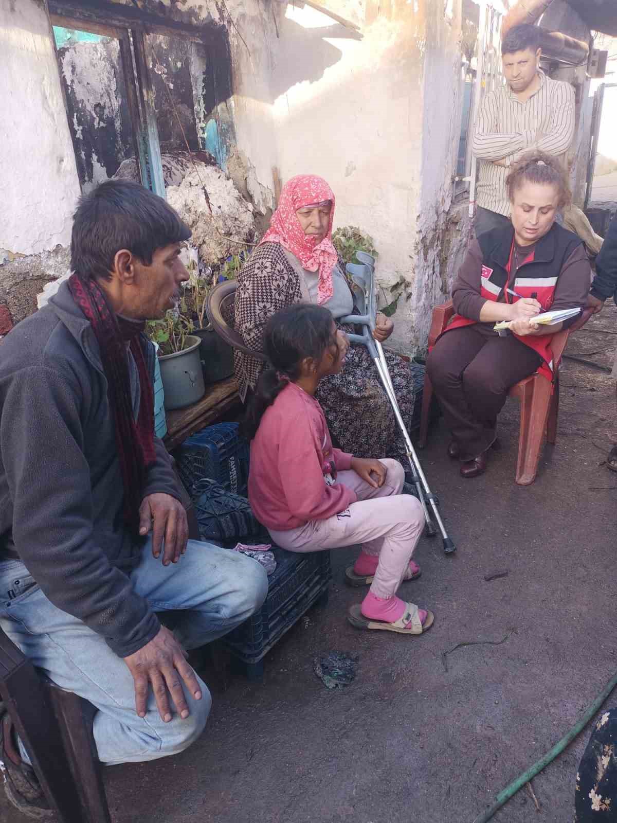 Yangın mağduru aileye barınma ve sosyal destek

