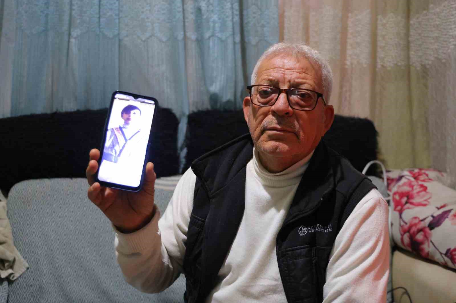 Yarım asırlık birlikteliği deprem bitirdi, eşini ve torununu unutamadı
