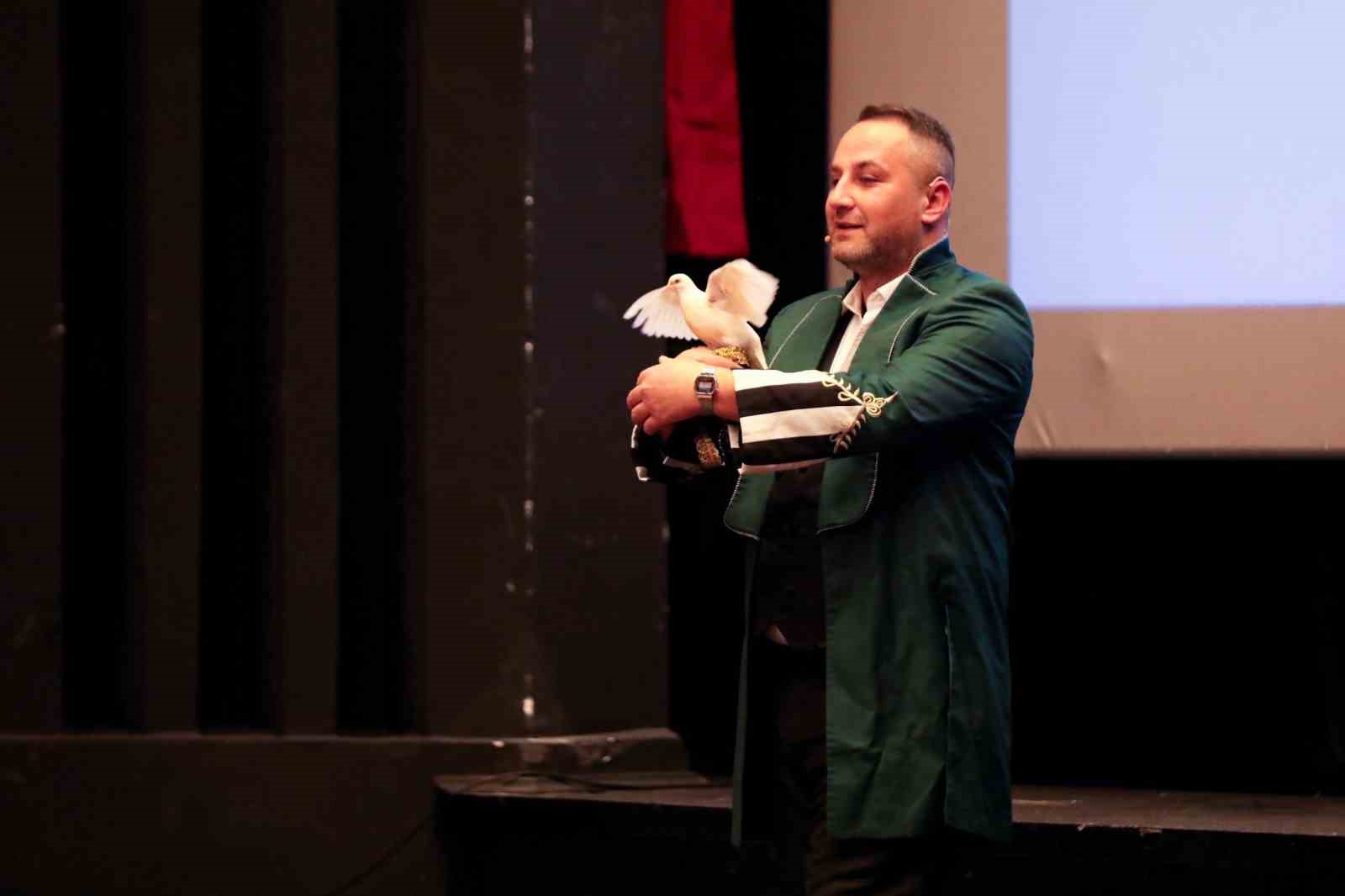 ’Yarıyıl Şenliği’ne renkli final
