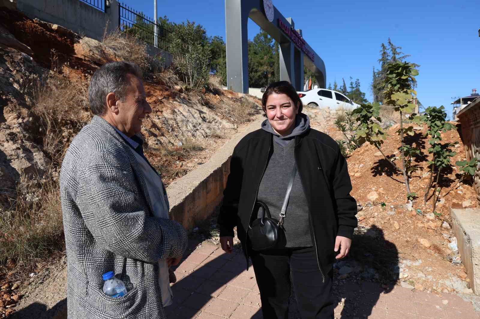 Yaşamını kolaylaştıran işitme cihazı kayboldu
