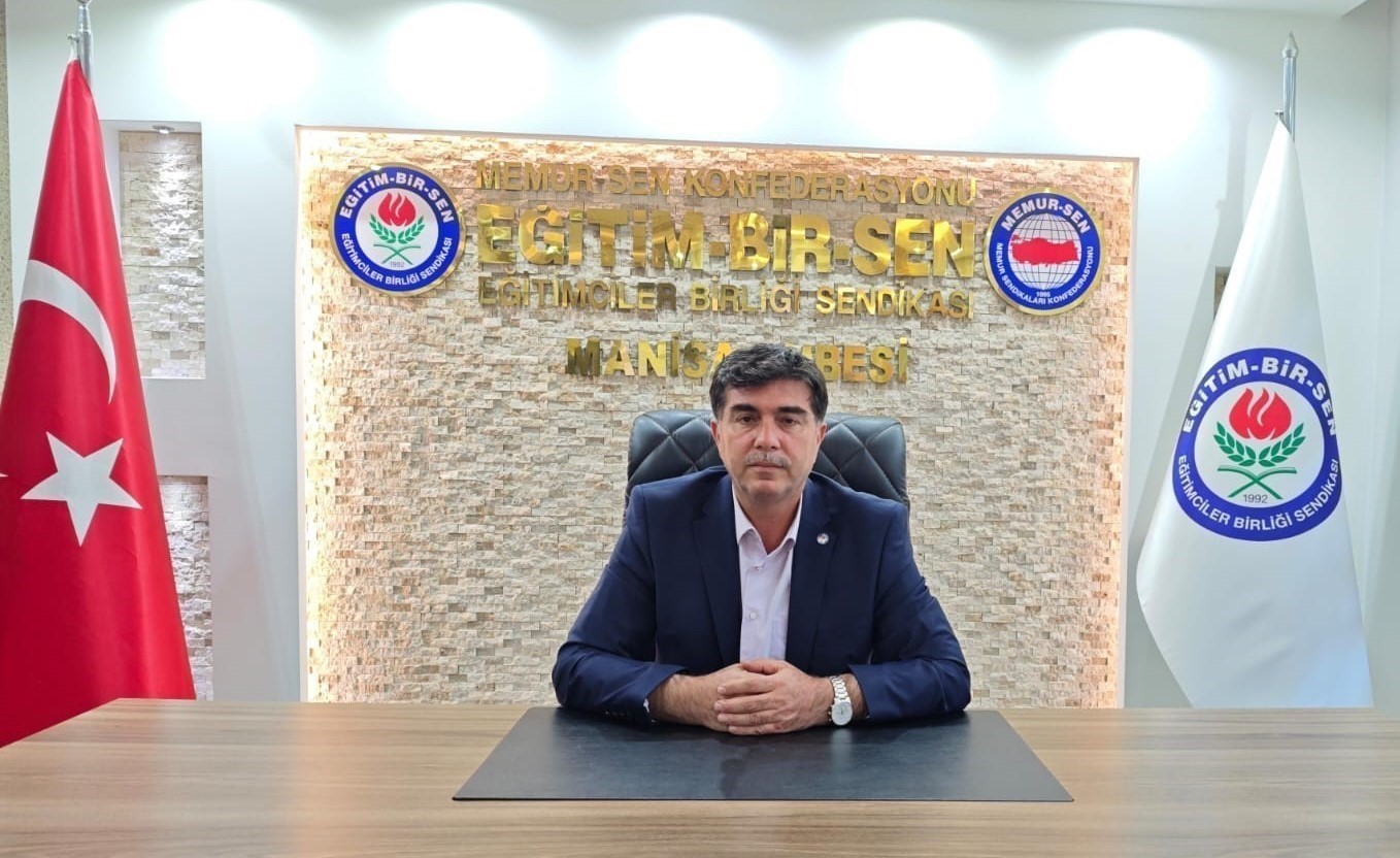 Yasav: "Kadın aileyi, aile toplumu ayakta tutar"
