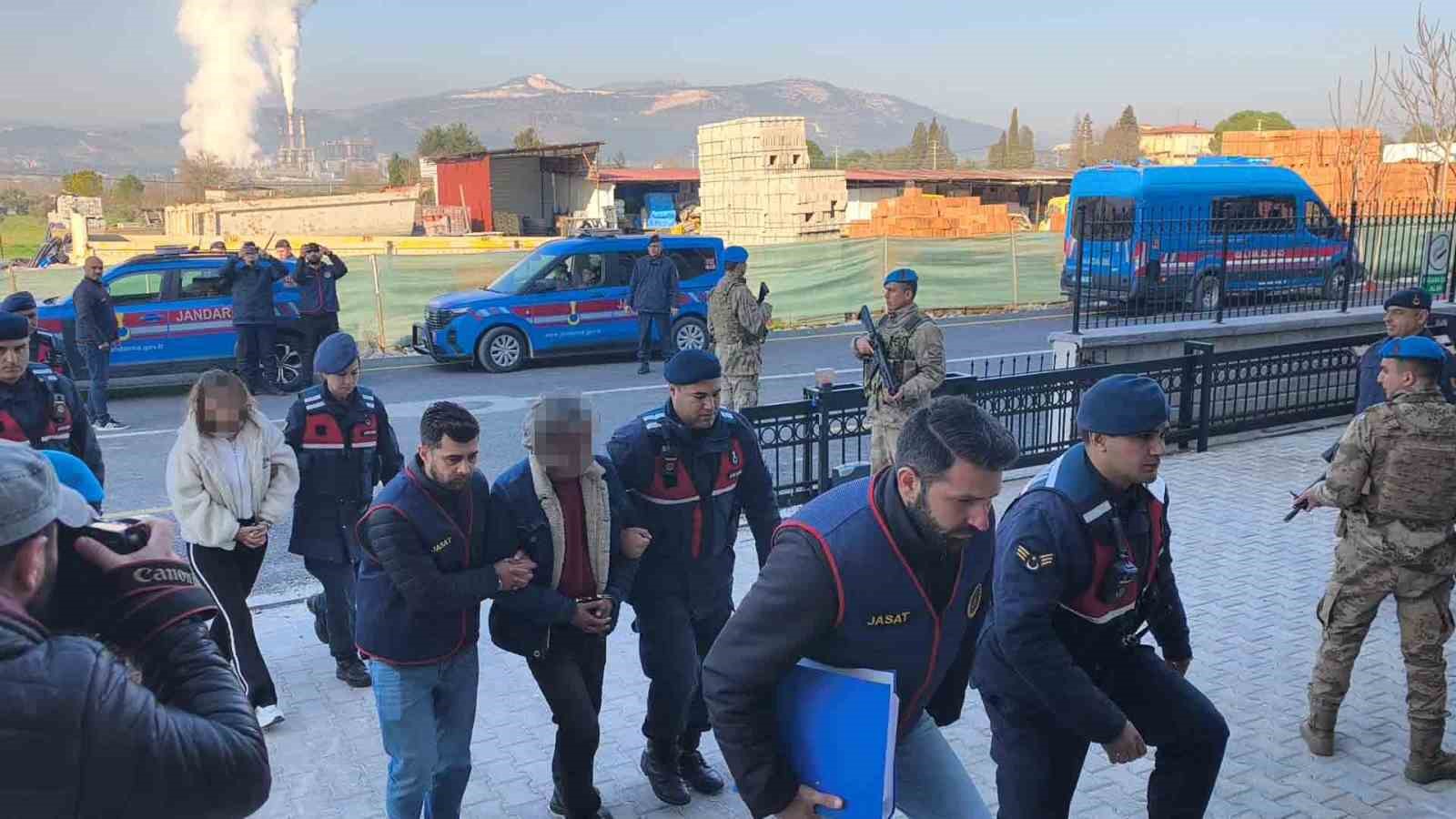 Yaşlı çiftin ölümüyle ilgili 4 kişi tutuklandı
