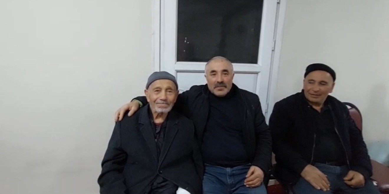 Yaşlılar anlattı, gençler oynadı: Asırlık saya oyunu yeniden sahnelendi
