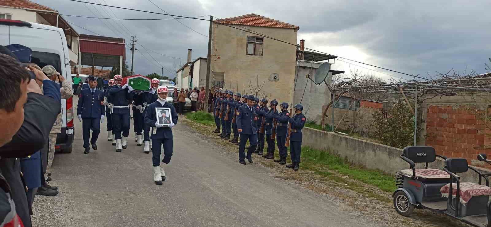 Yatağan’da Kıbrıs Gazisi Yelaldı son yolculuğuna uğurlandı
