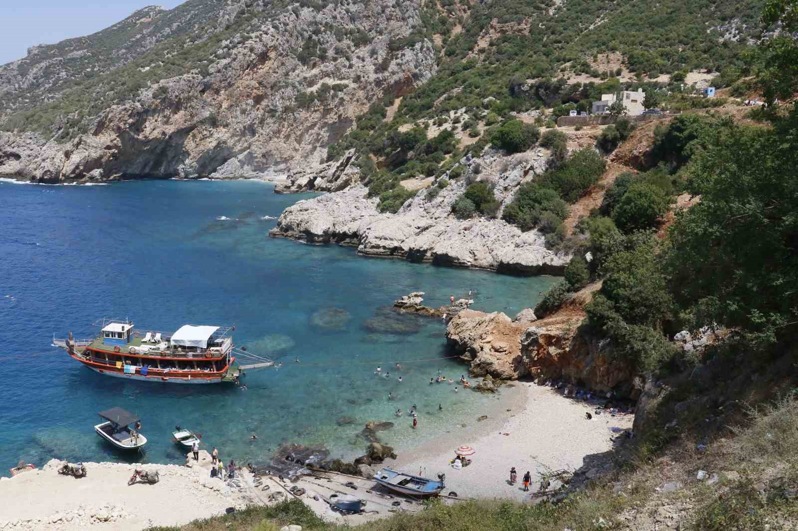 Yayladağı’nın gizli cenneti Karamağara koyuna Sualtı Savaş Müzesi kuruluyor
