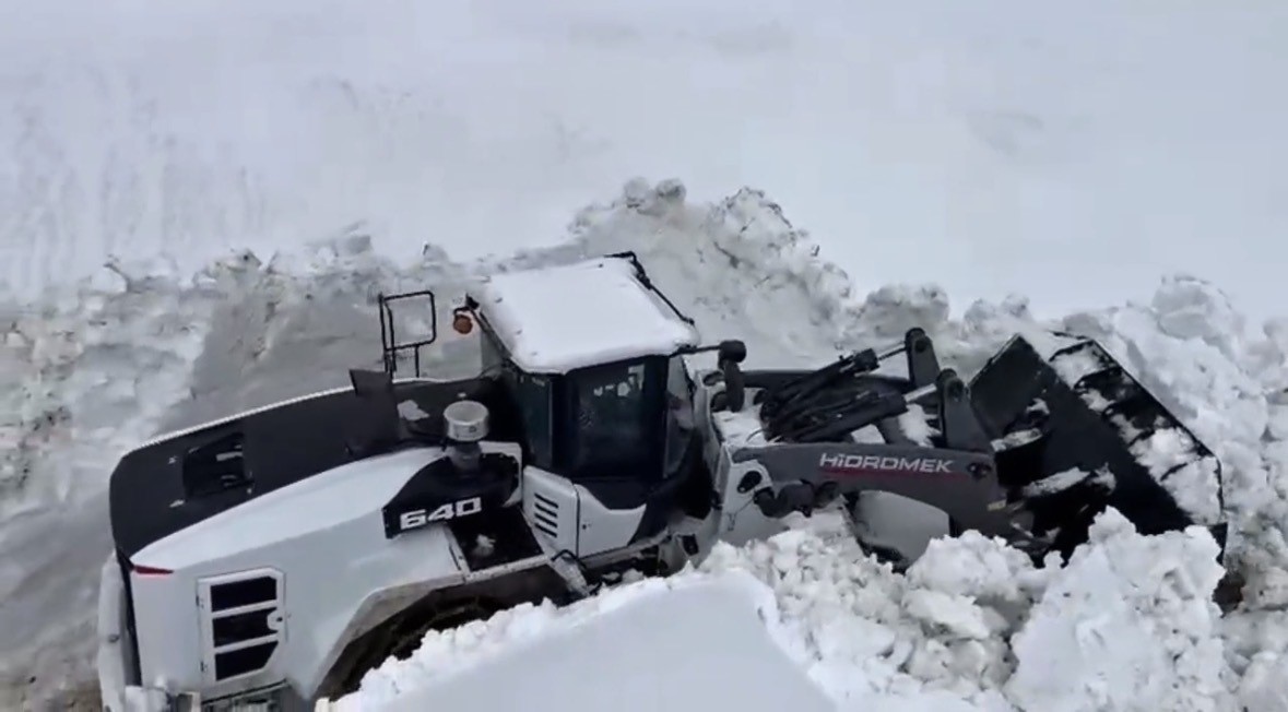 Yayladere’de iki metreyi bulan karla mücadele
