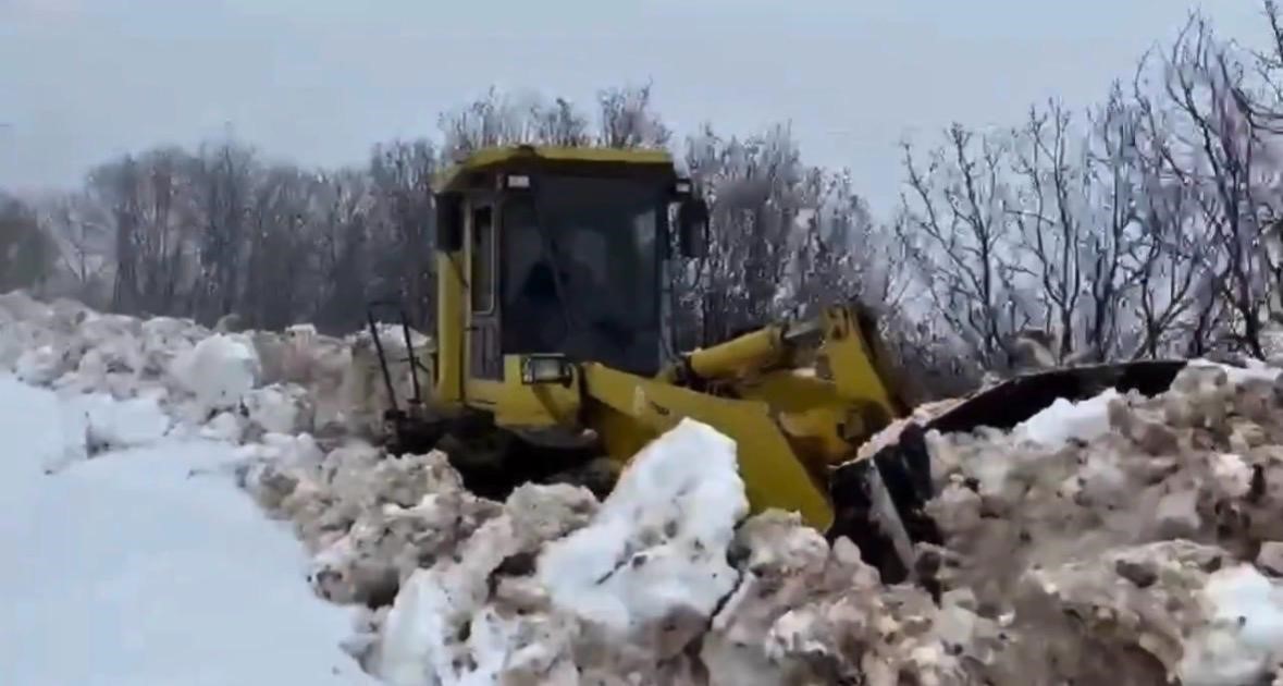 Yayladere’de karla mücadele çalışmaları sürüyor
