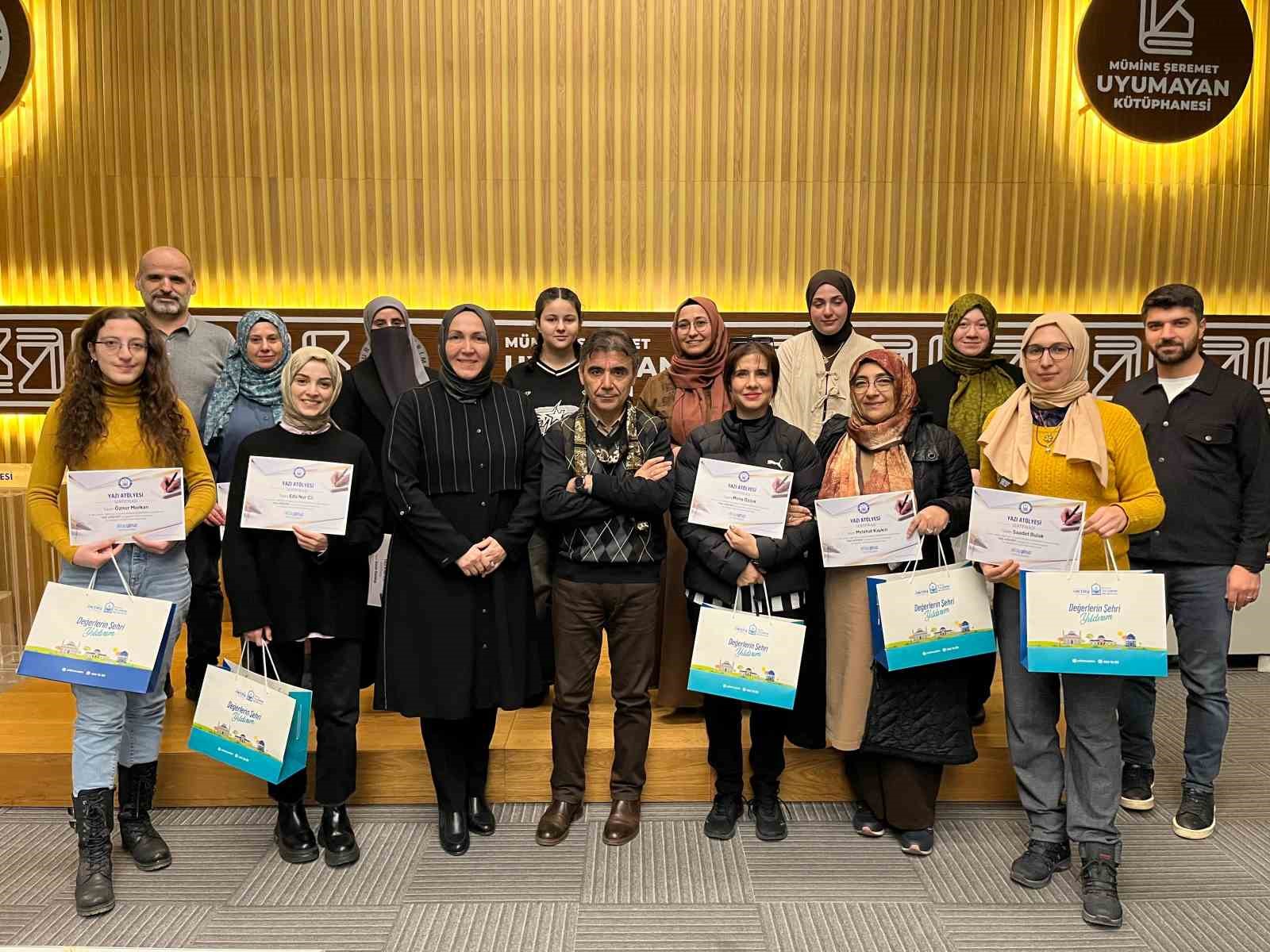 Yazı atölyesi ilk mezunlarını verdi
