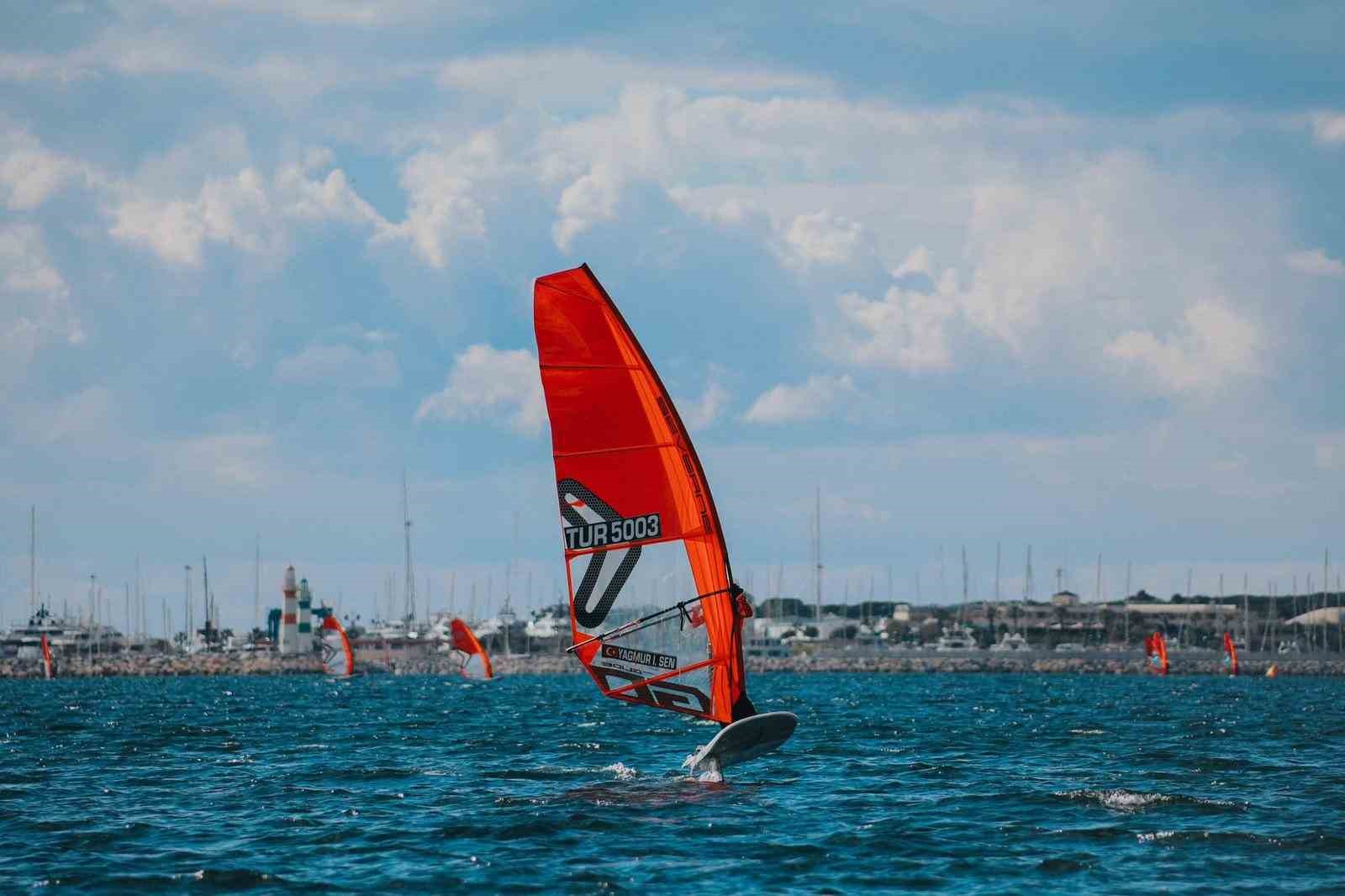 Yelken Şampiyonası, Didim Belediyesi’nin ev sahipliğinde başladı
