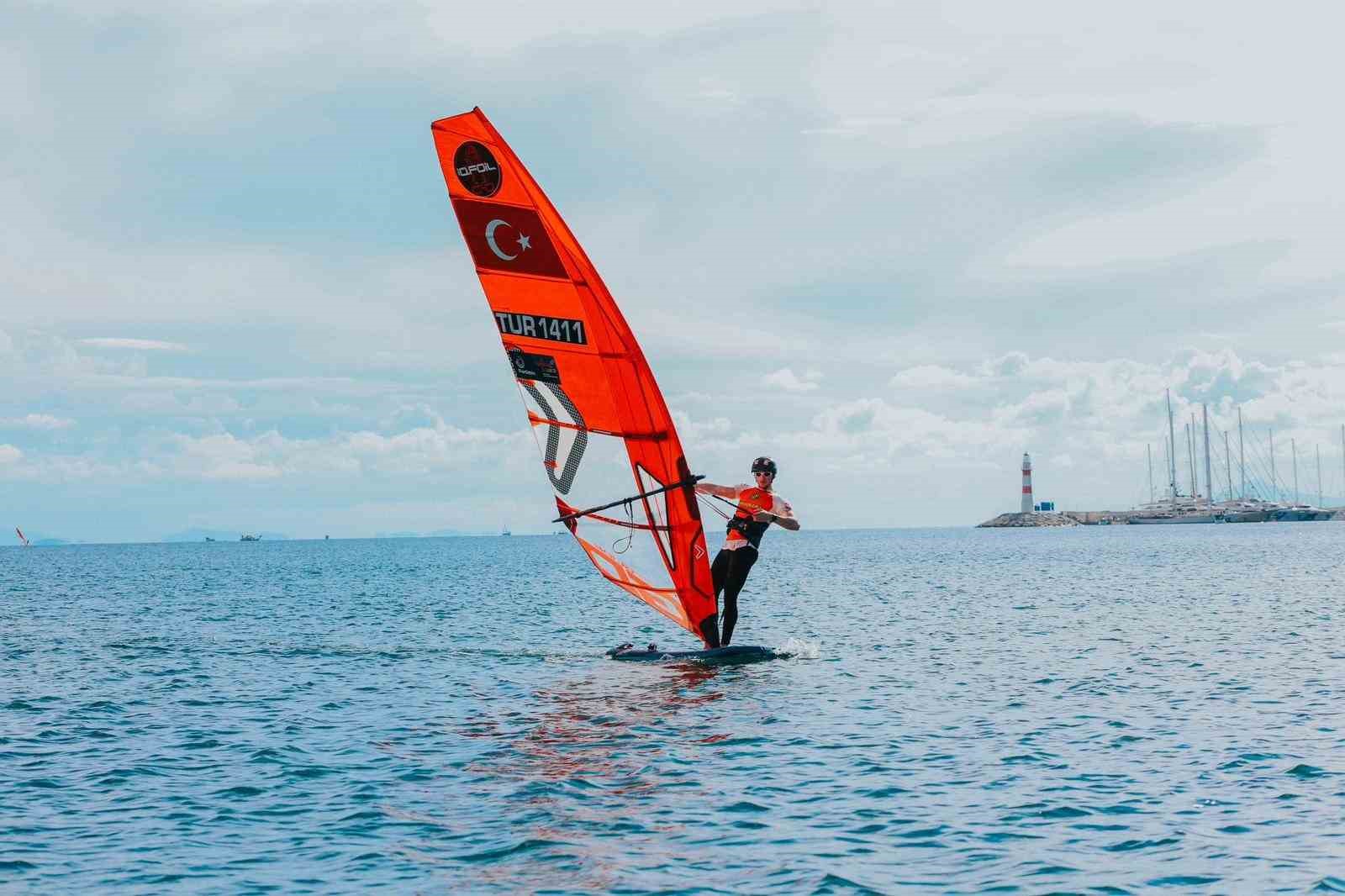 Yelken Şampiyonası, Didim Belediyesi’nin ev sahipliğinde başladı
