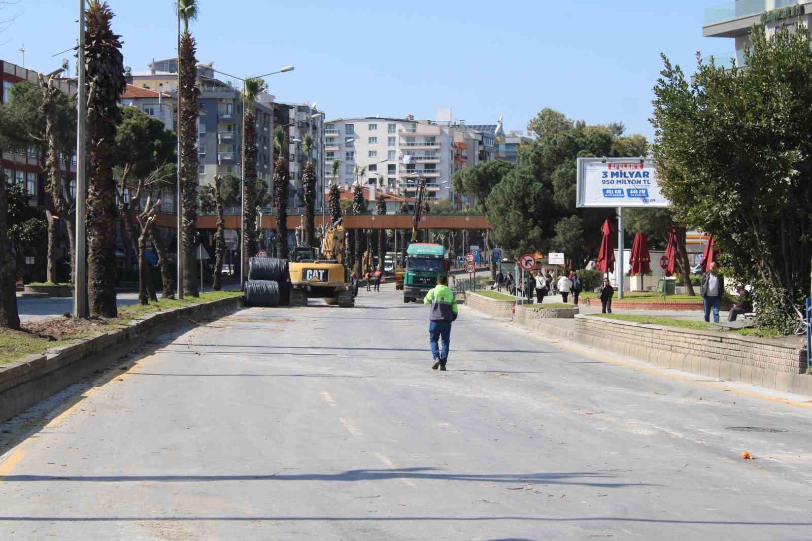 Yeni Dörtyol Köprülü Kavşağı Projesi’nde çalışmalar başladı
Yeni Dörtyol Köprülü Kavşağı Projesi’nde çalışmalar başladı