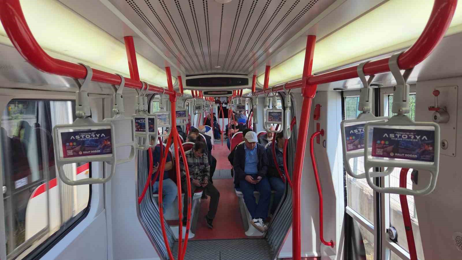 Yeni tramvayların ilki 2 Mayıs’ta yola çıkıyor: 19 Mayıs’ta hizmete girecek
