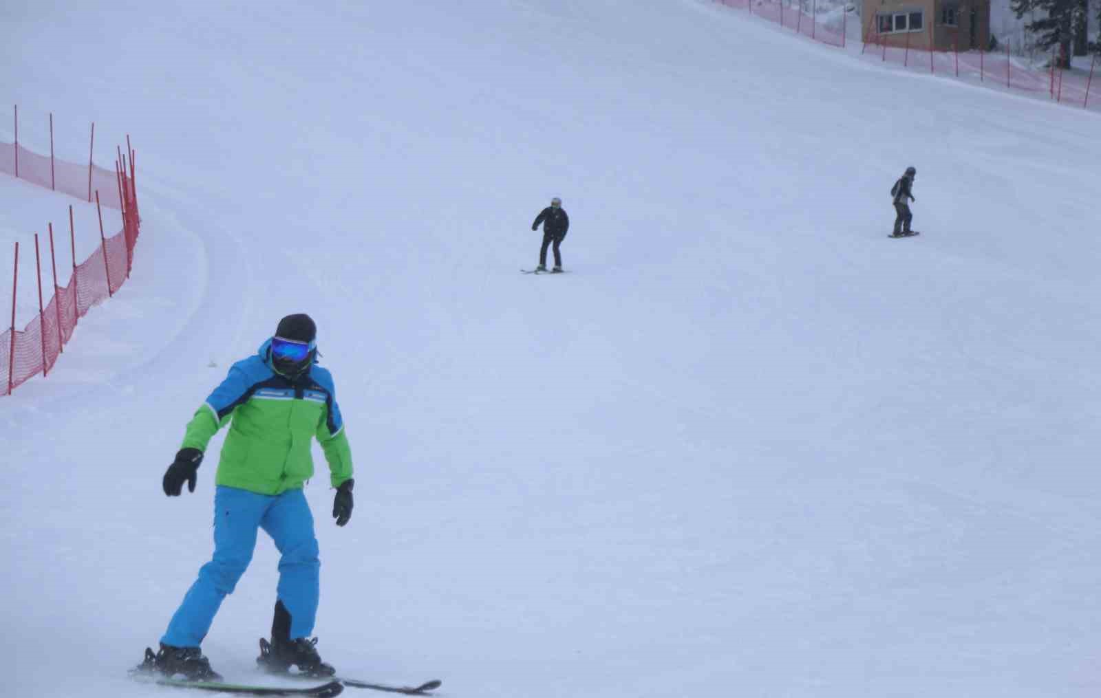 Yeni yıl tatilinde vatandaşlar Ilgaz Dağı’na akın etti
