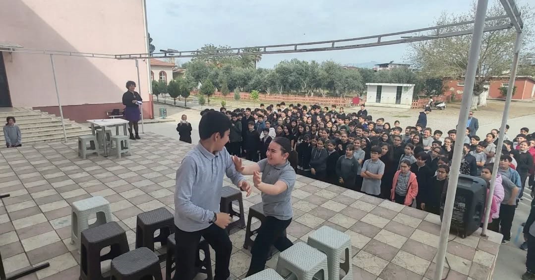 Yenipazar’da akran arabuluculuğu ile uzlaşı kültürü güçleniyor
