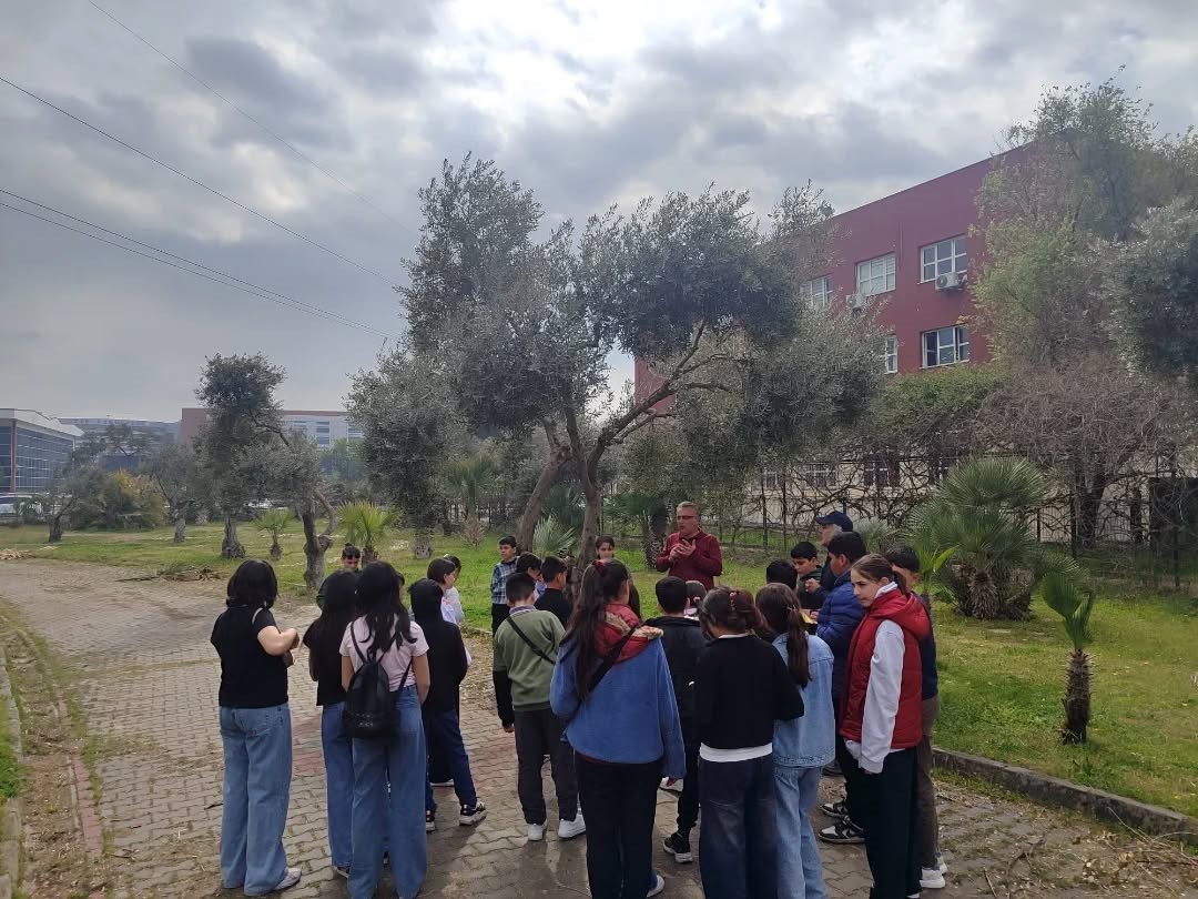 Yenipazarlı öğrenciler doğayı bilimle keşfetti
