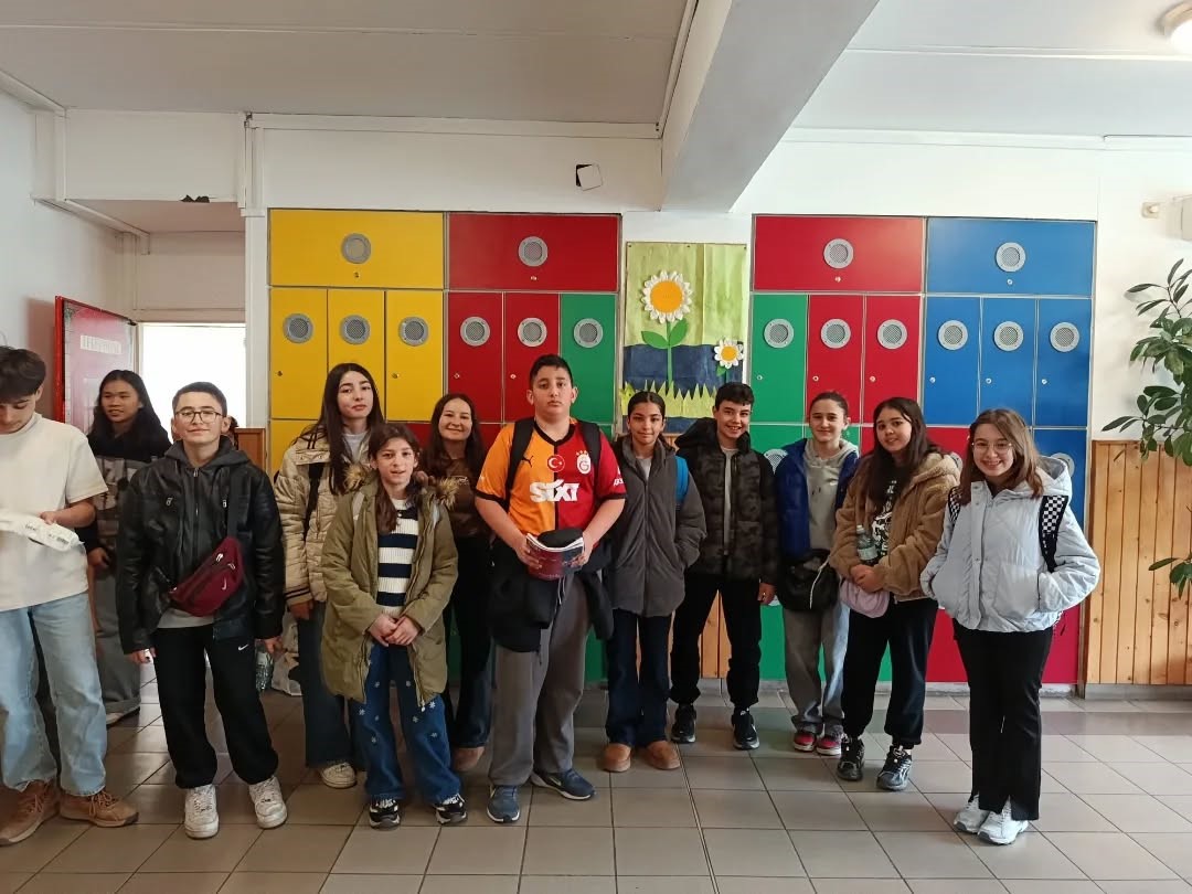 Yenipazarlı öğrenciler Erasmus ile Budapeşte’de eğitim deneyimi yaşadı
