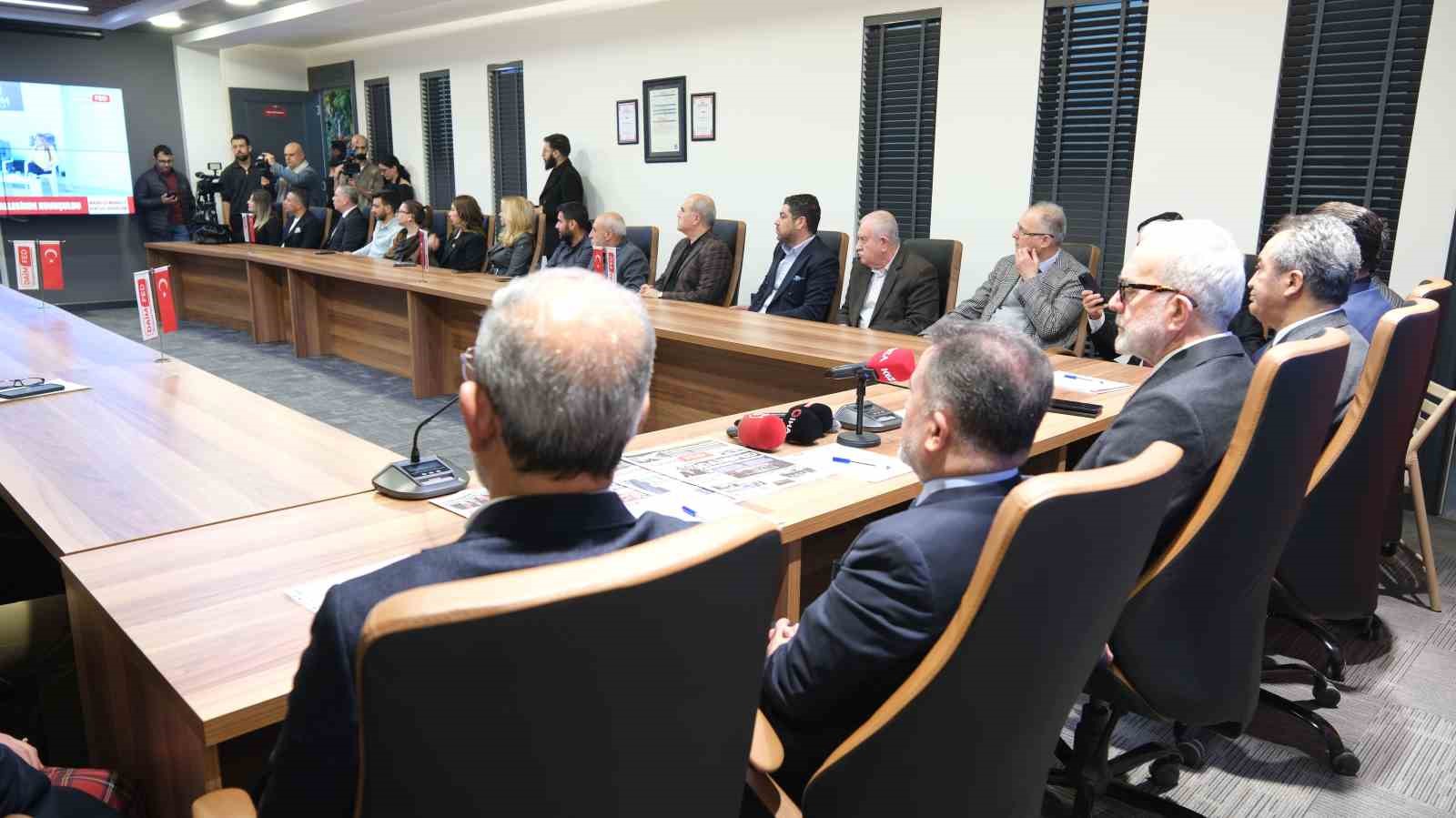 Yenişehirlioğlu: "Sırtlanların savaştığı bir dönemdeyiz"
