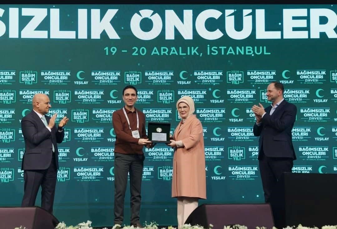 Yeşilay Erzurum Şubesi’ne anlamlı ödül
