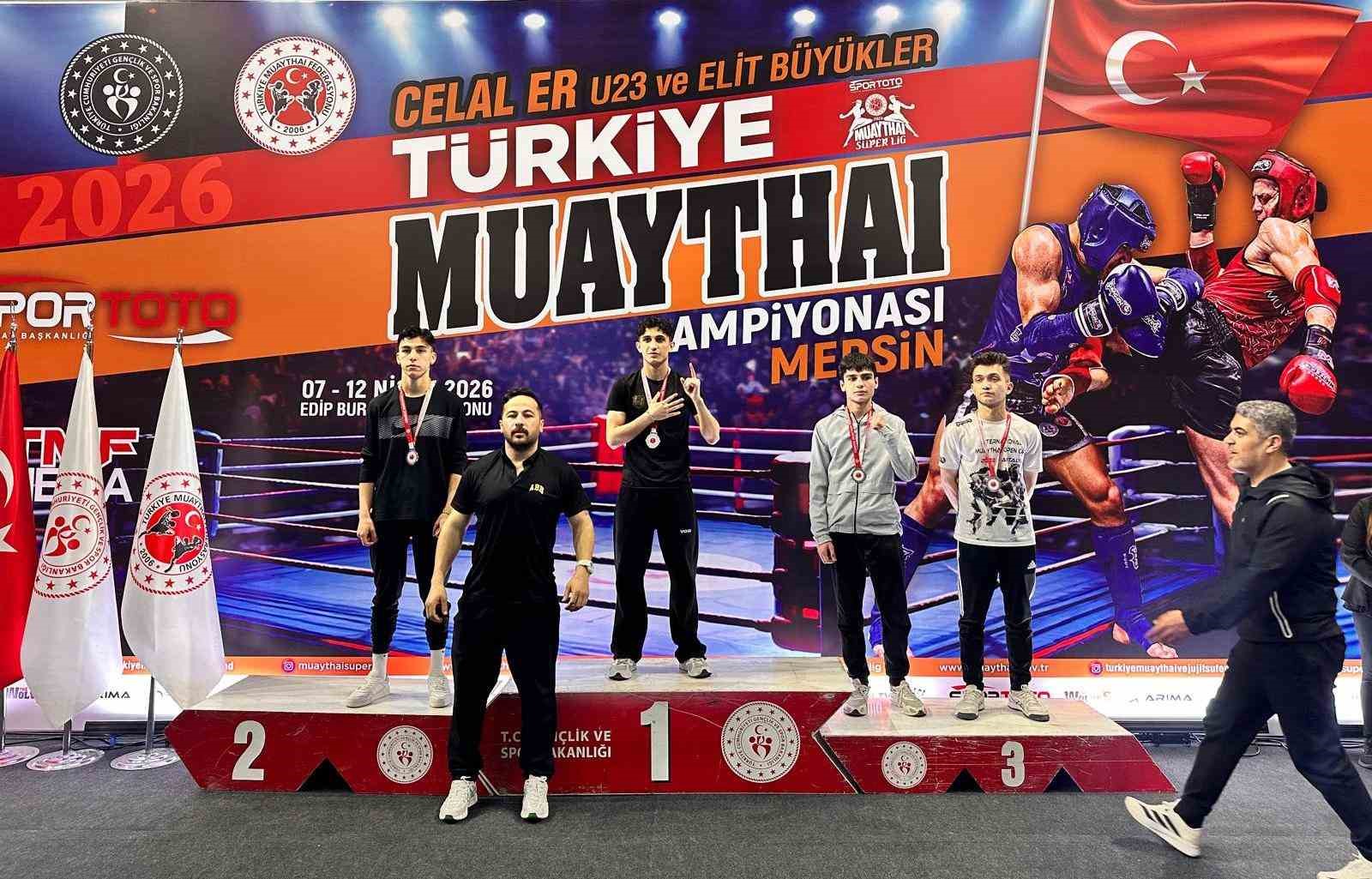 Yeşilaylı sporculardan büyük başarı

