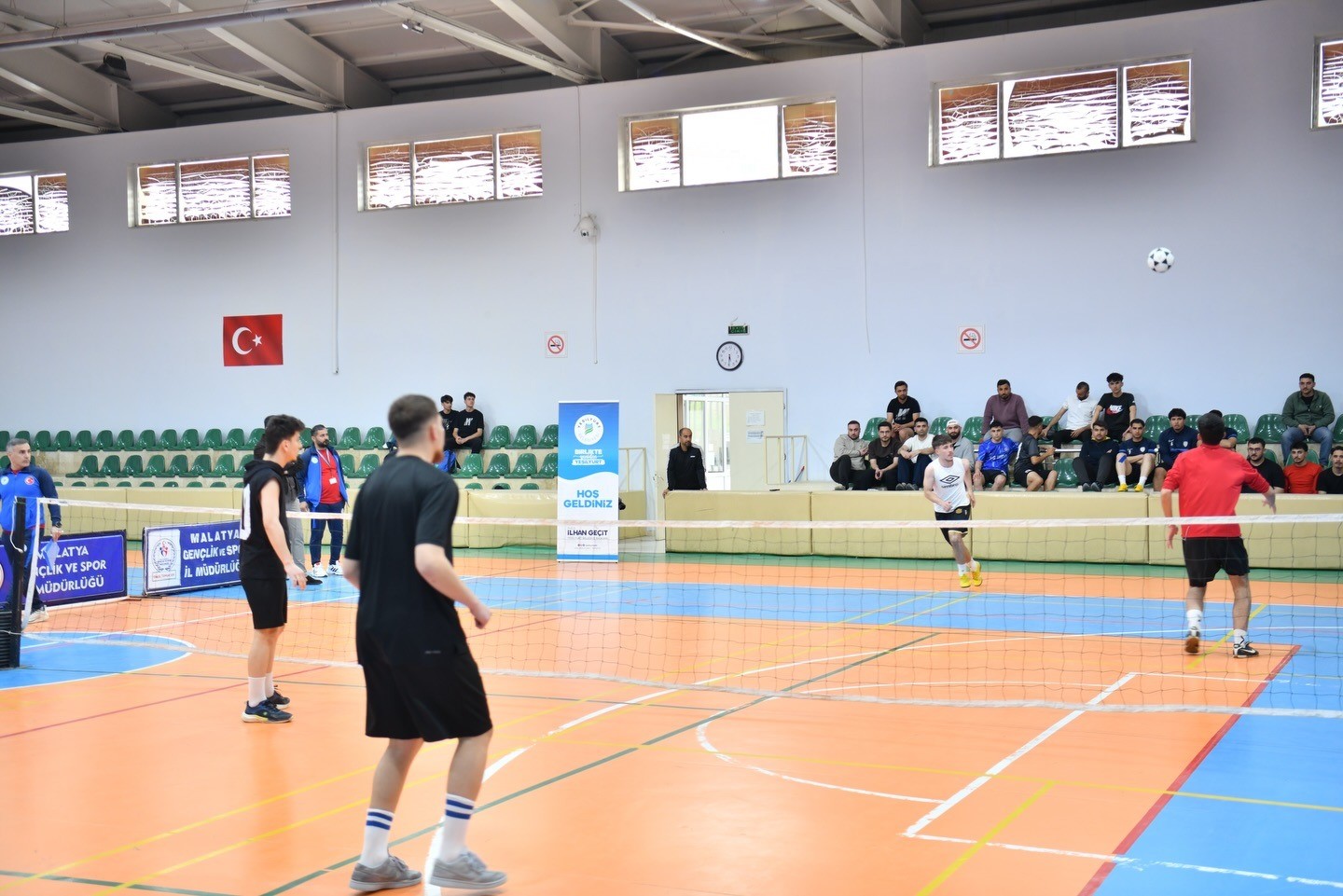 Yeşilyurt Belediyesi 3. Ayak Tenisi Turnuvası coşkulu başlangıçla start aldı
