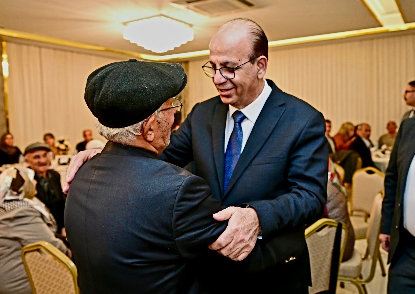 Yeşilyurt’ta ‘Bir Yastıkta Yarım Asır’ özel programında duygusal anlar yaşandı
