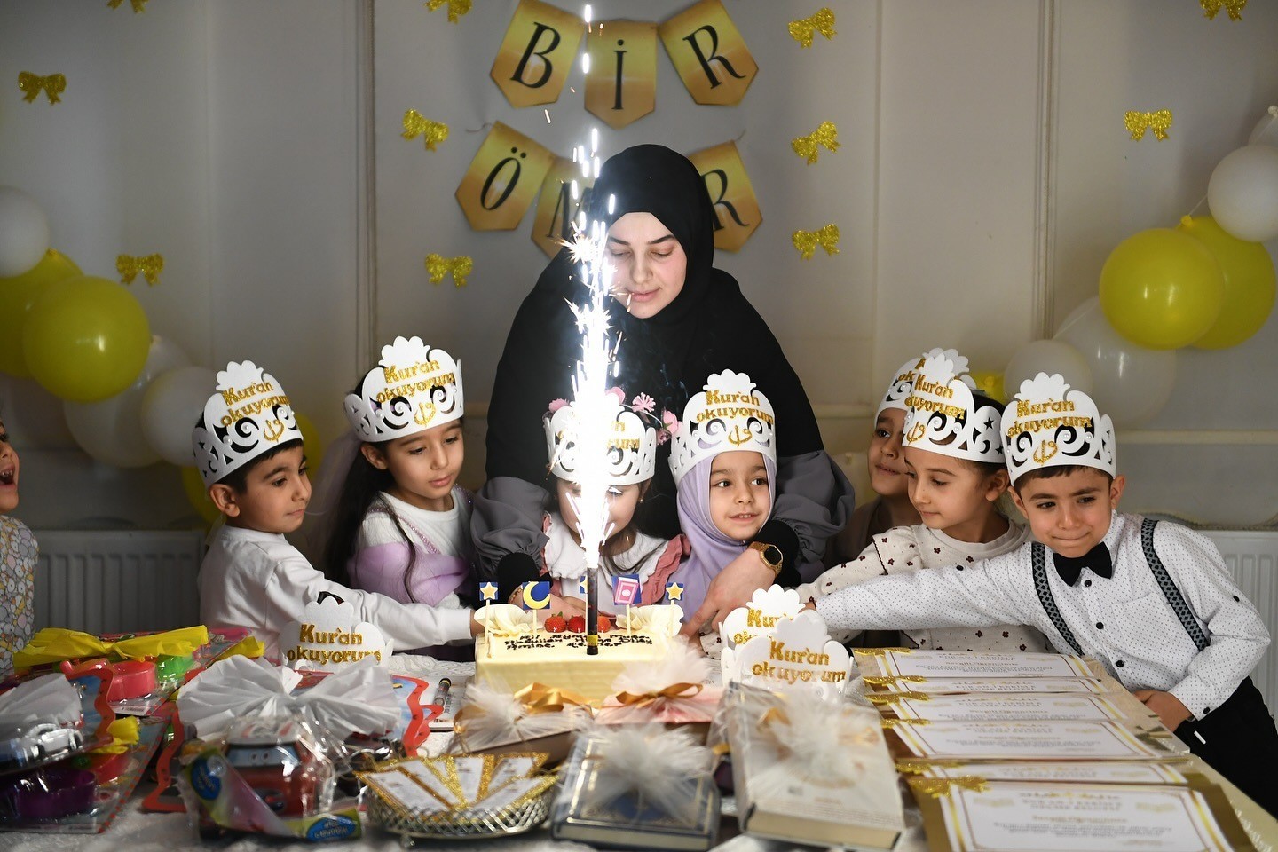 Yeşilyurt’ta minik yürekler Kur’an-ı Kerim’le buluştu
Yeşilyurt’ta minik yürekler Kur’an-ı Kerim’le buluştu