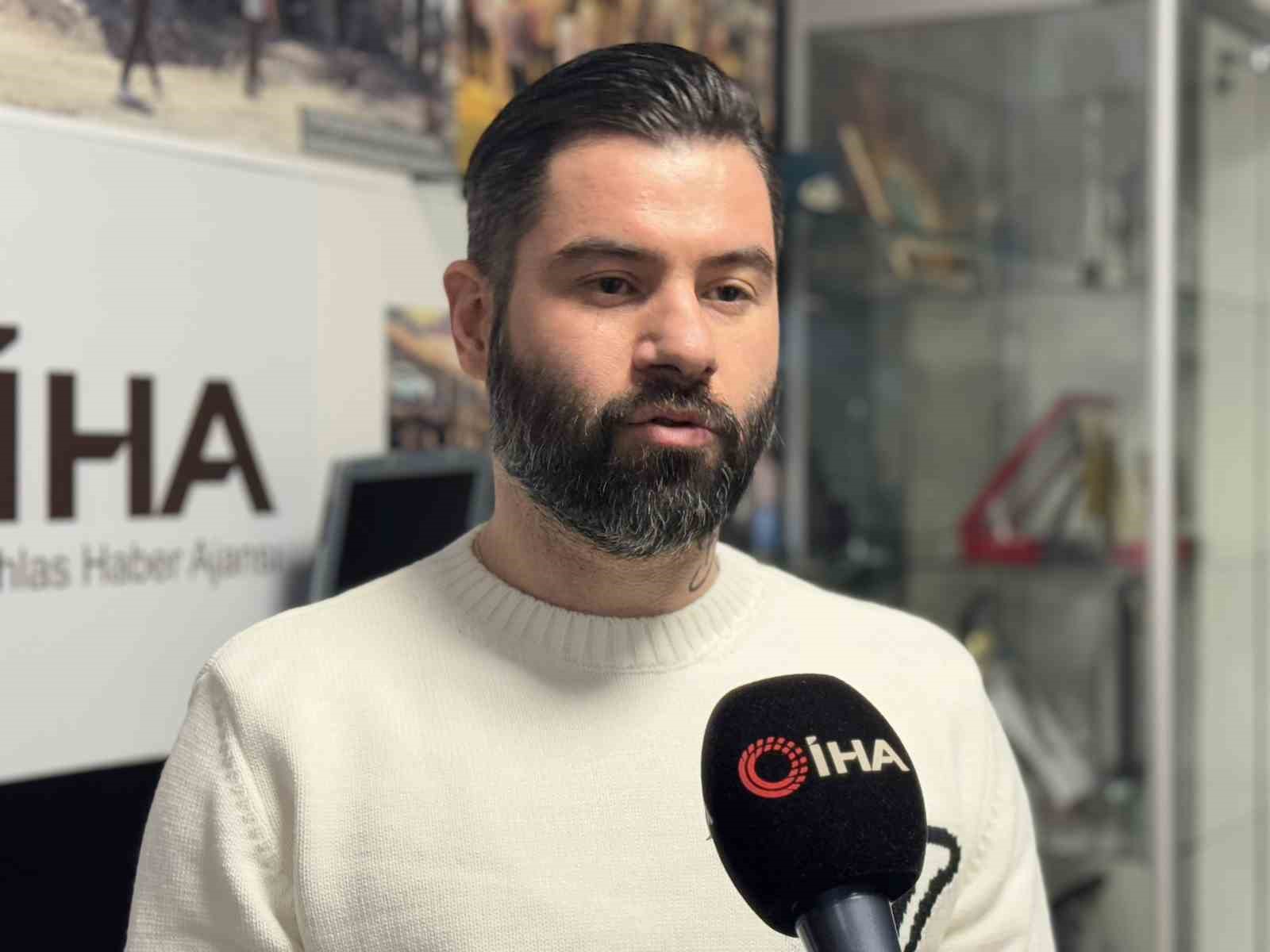 Yiğit Yazıcı: "Hedef WBC’nin altı kemeri"
Yiğit Yazıcı: "Hedef WBC’nin altı kemeri"